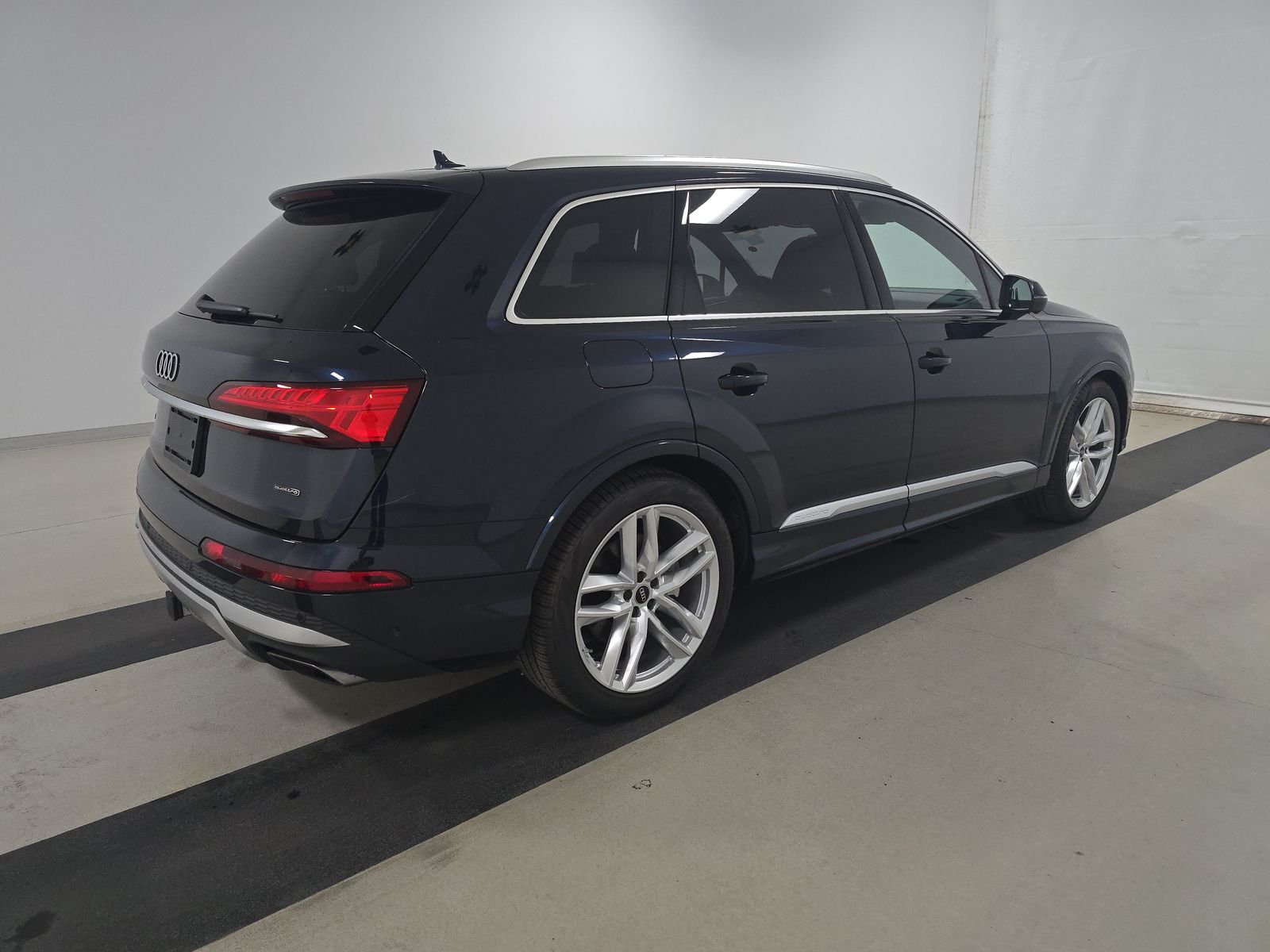2025 Audi Q7 Premium Plus AWD