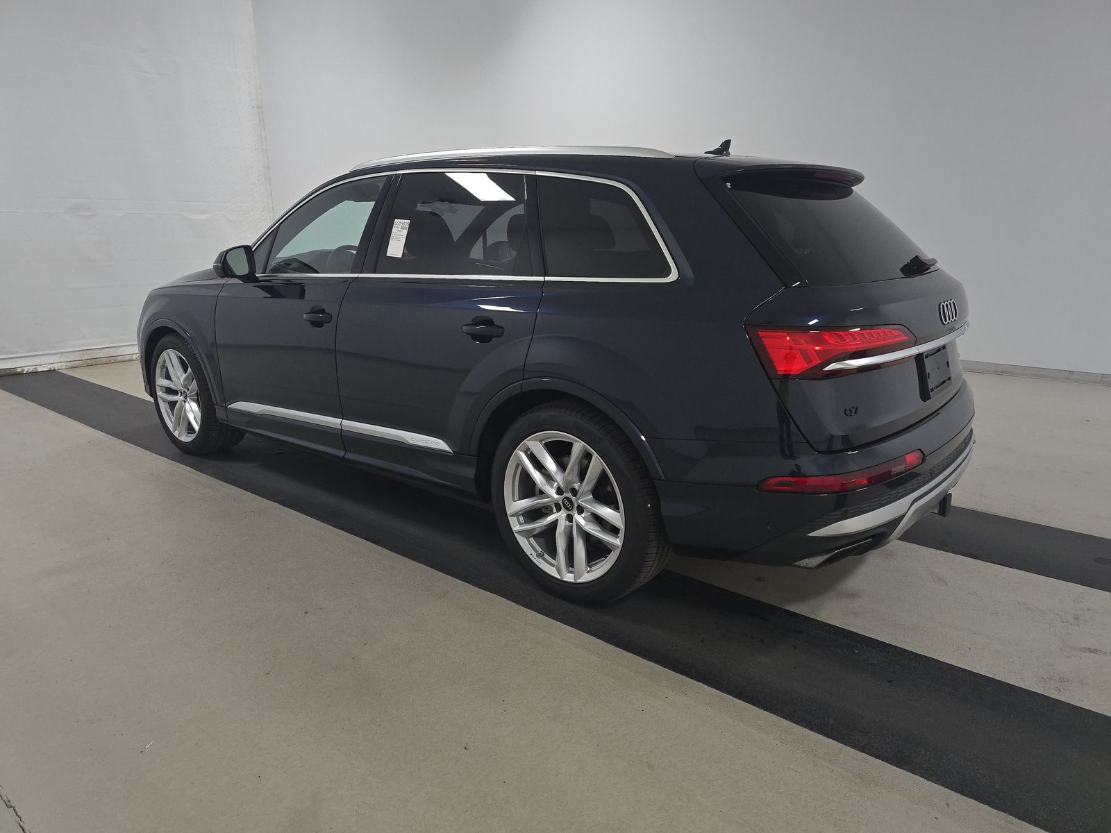 2025 Audi Q7 Premium Plus AWD