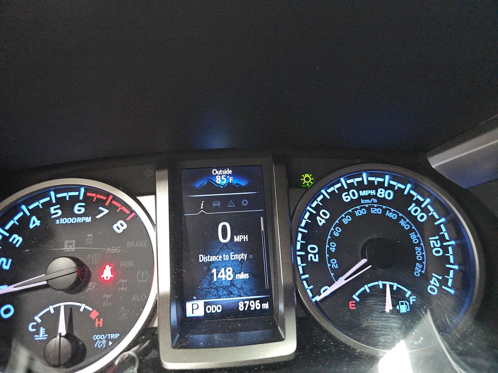 2022 Toyota Tacoma SR5 AWD