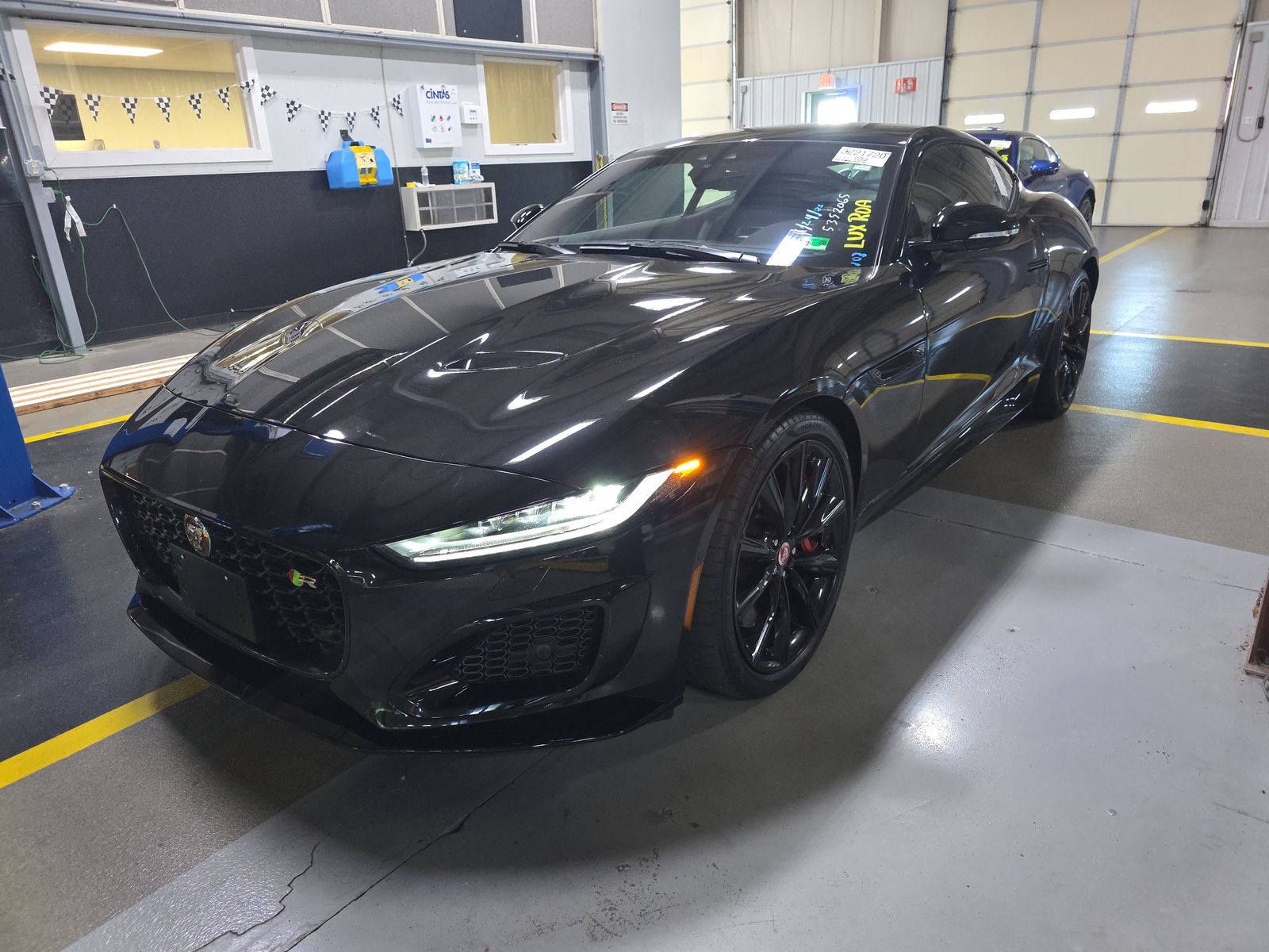 2022 Jaguar F-TYPE R AWD