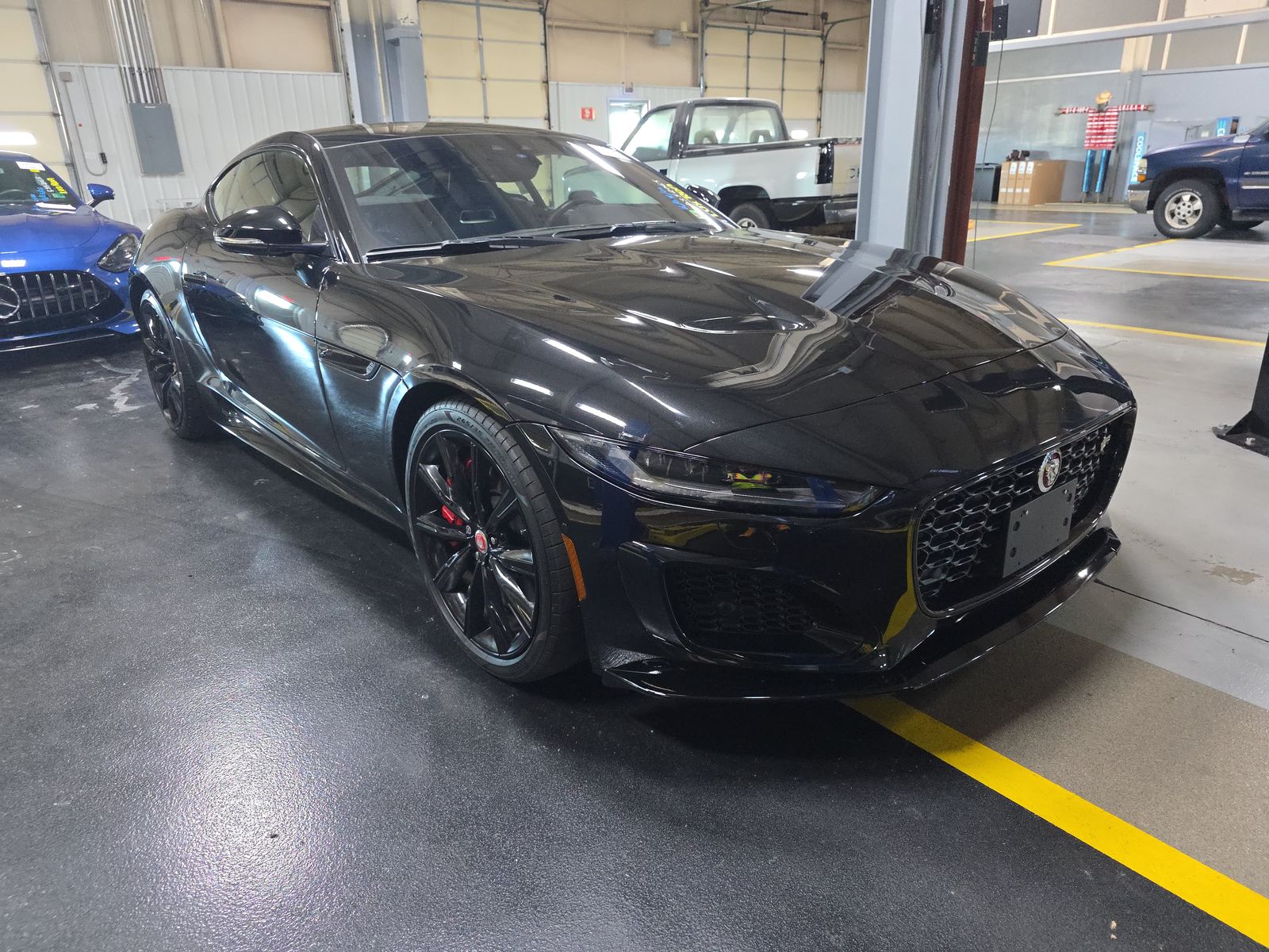 2022 Jaguar F-TYPE R AWD