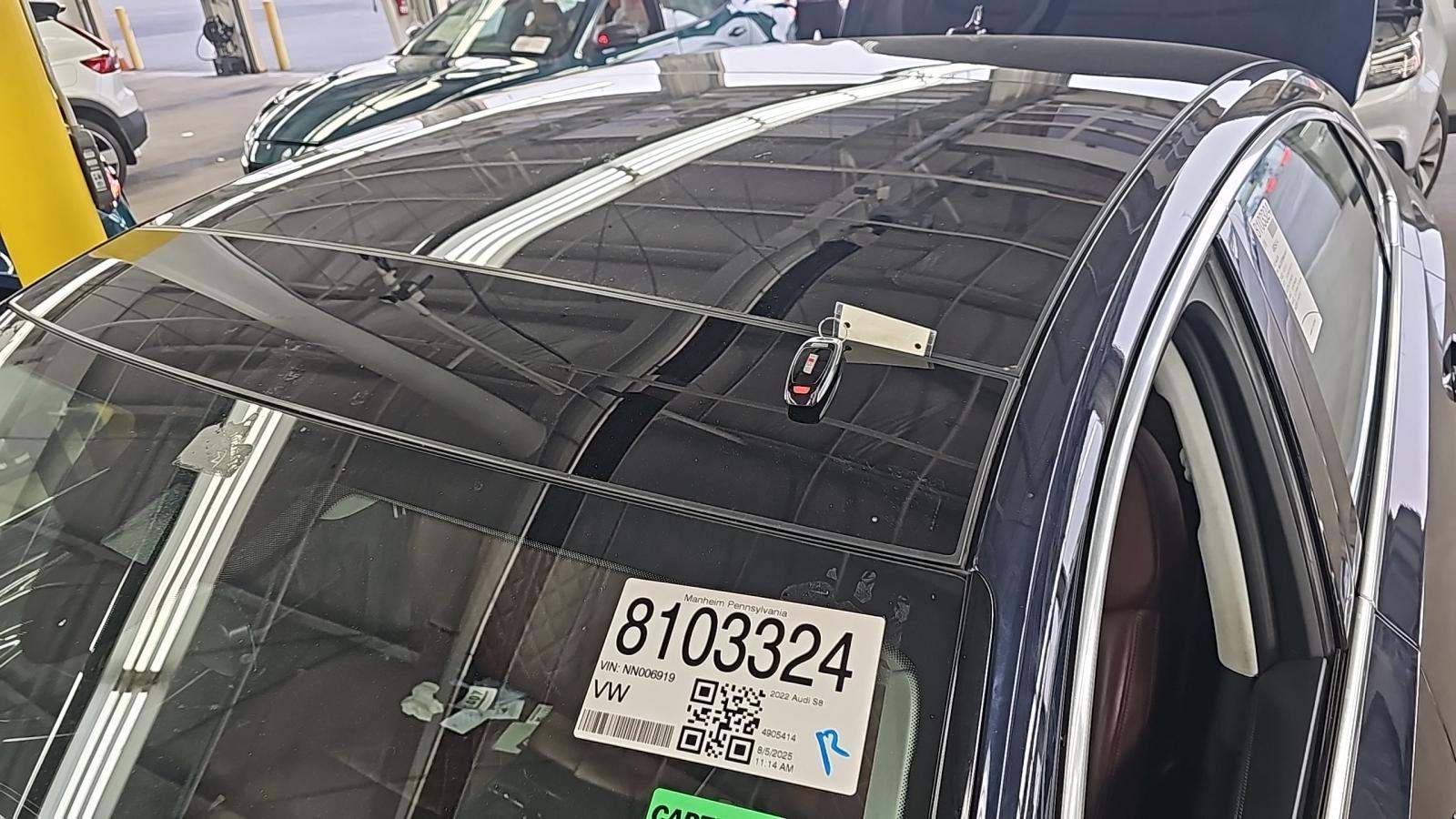 2022 Audi S8 Base AWD