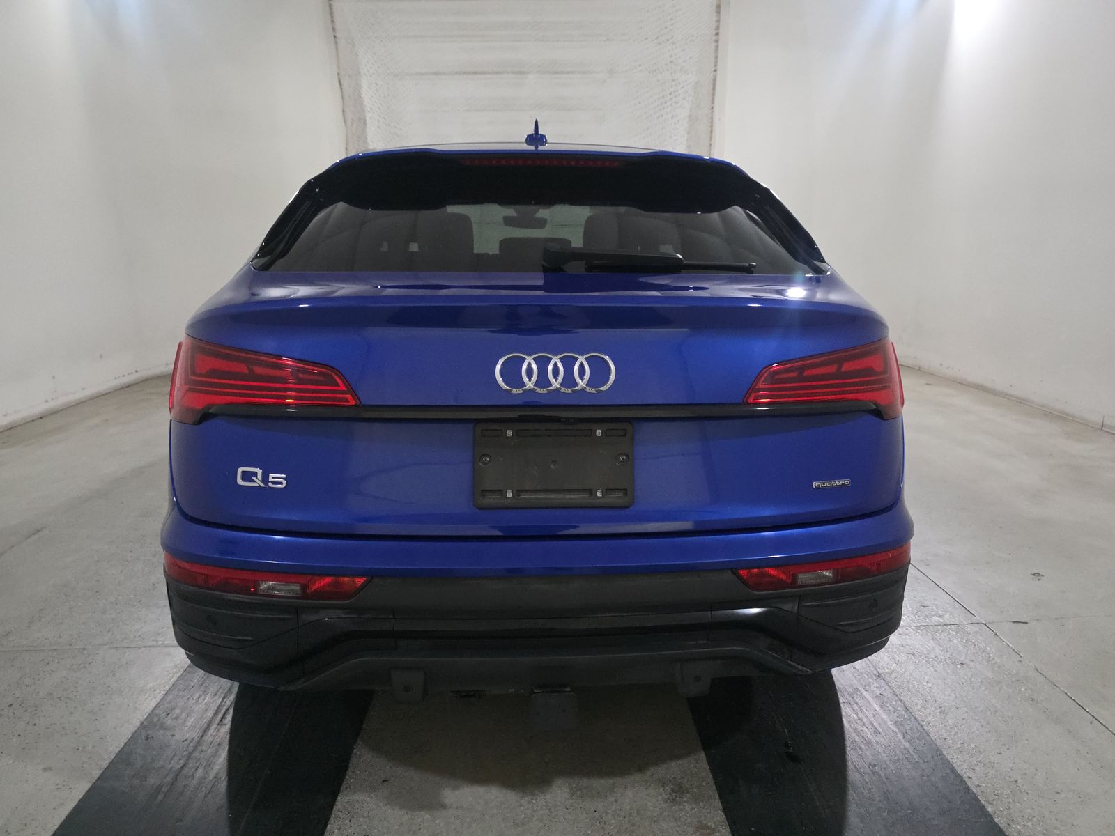 2022 Audi Q5 S line Prestige AWD