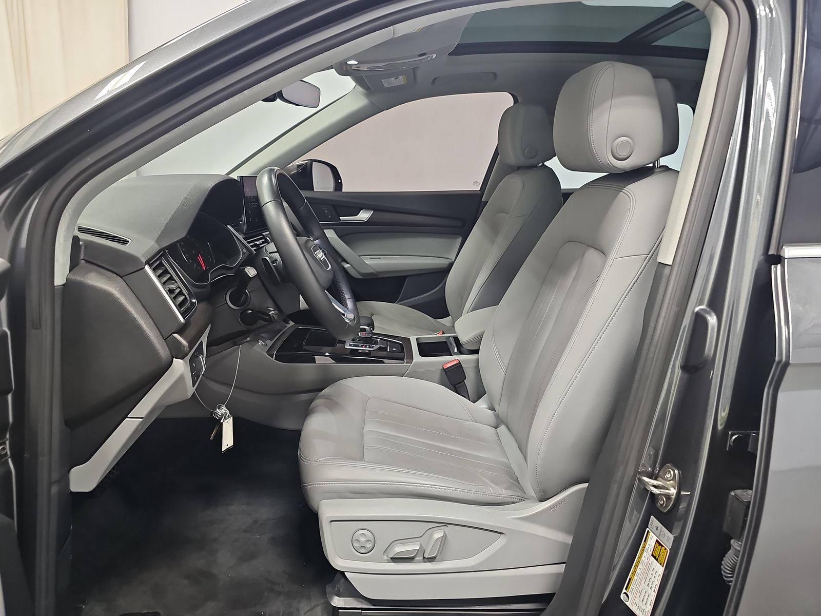 2022 Audi Q5 S line Premium AWD