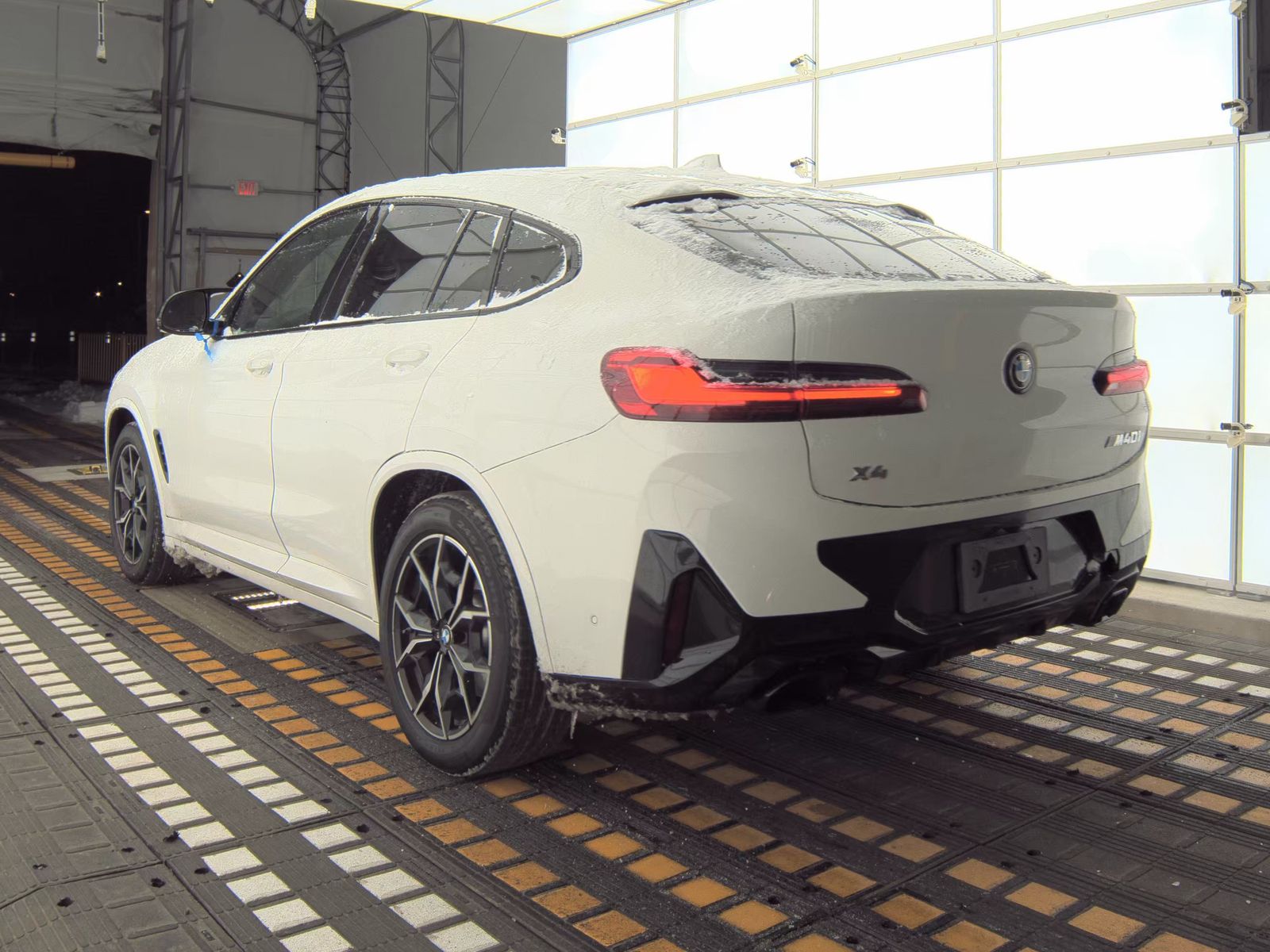 2024 BMW X4 M40i AWD