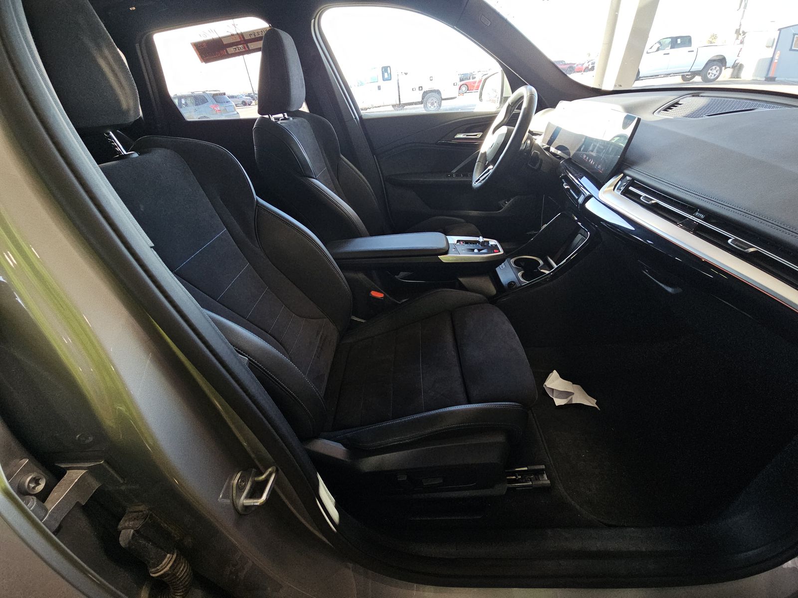 2025 BMW X1 xDrive28i AWD