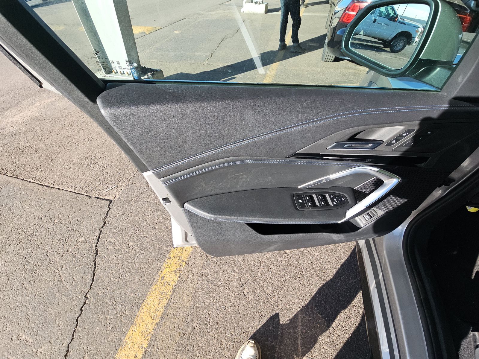 2025 BMW X1 xDrive28i AWD