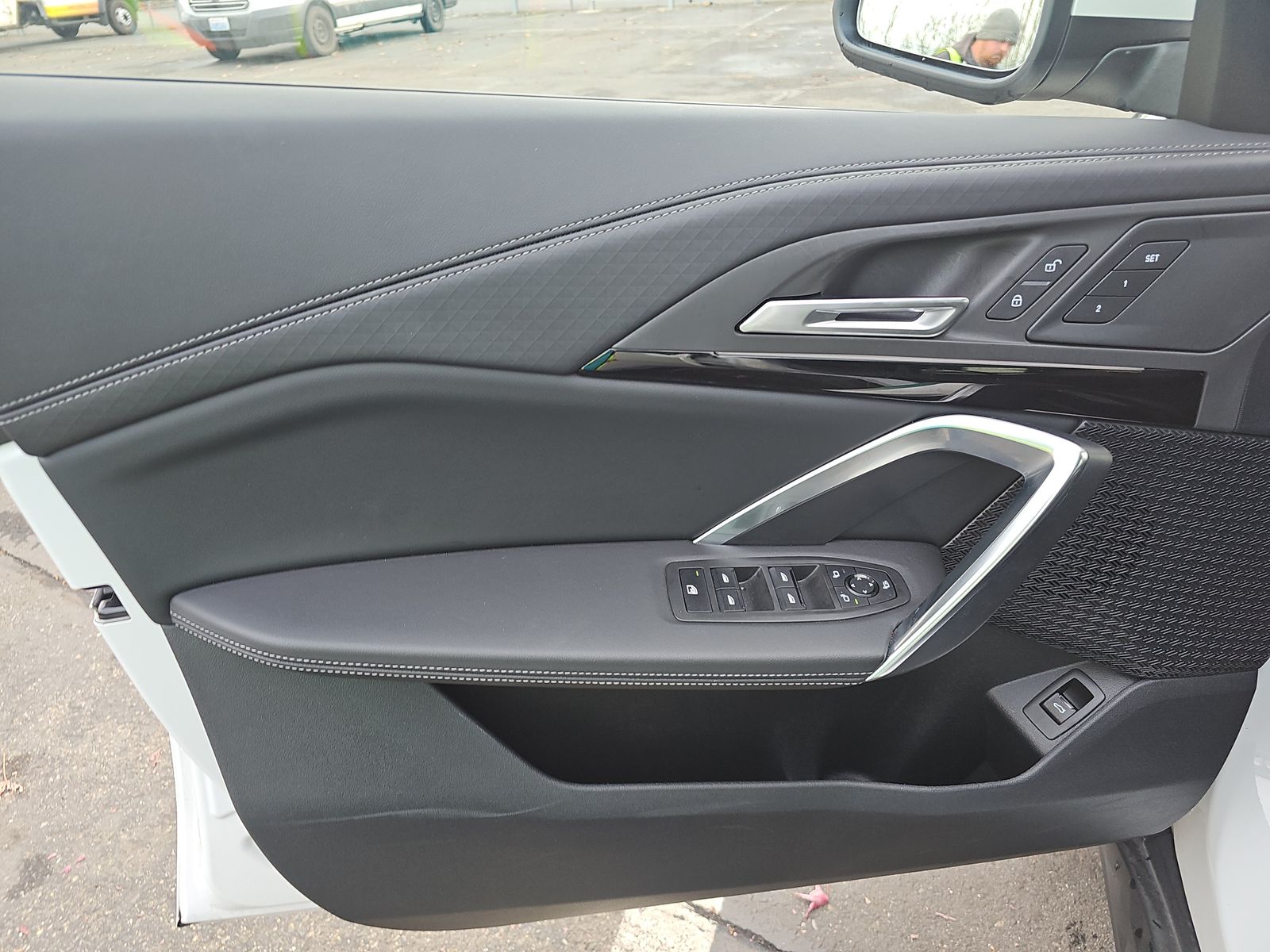 2025 BMW X2 xDrive28i AWD