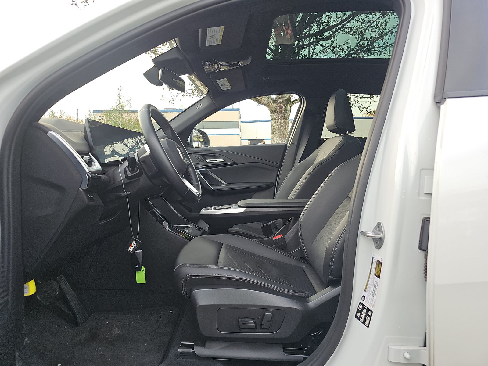 2025 BMW X2 xDrive28i AWD