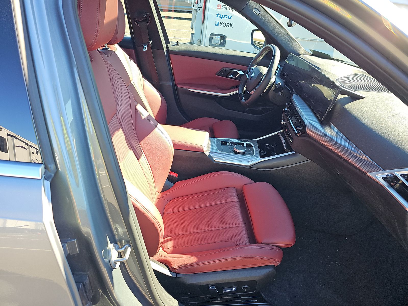 2025 BMW 3 Series 330i xDrive AWD