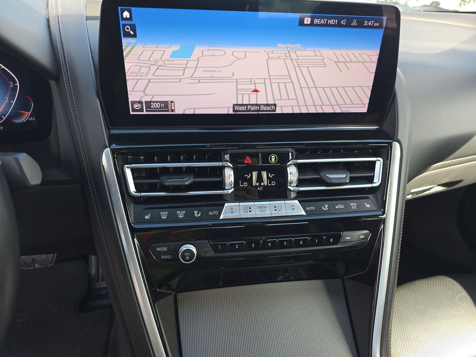 2025 BMW 8 Series 840i xDrive AWD