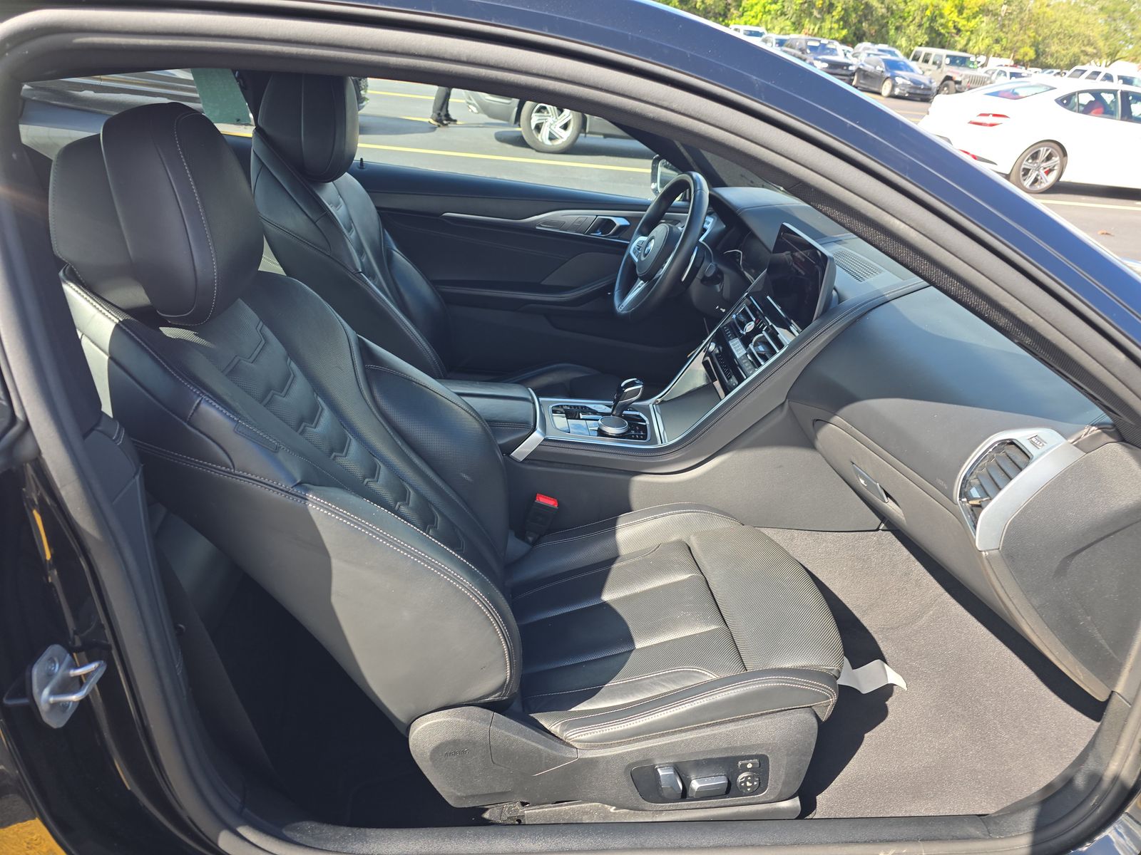 2025 BMW 8 Series 840i xDrive AWD