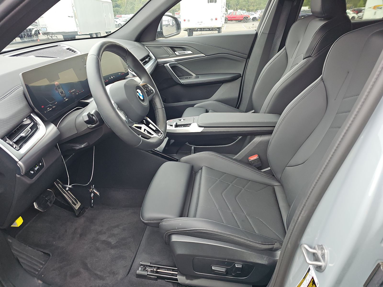 2025 BMW X2 xDrive28i AWD