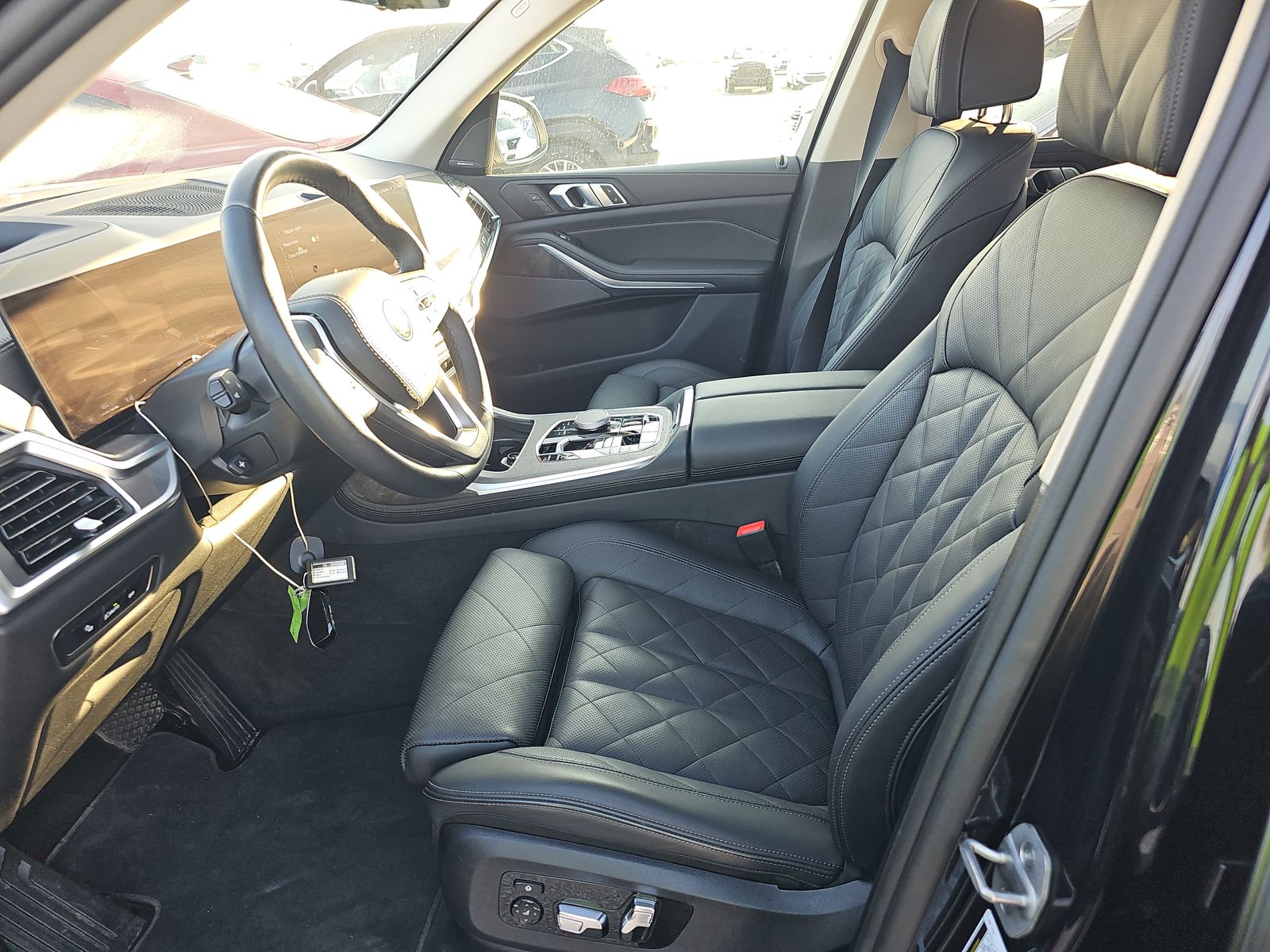 2025 BMW X7 xDrive40i AWD