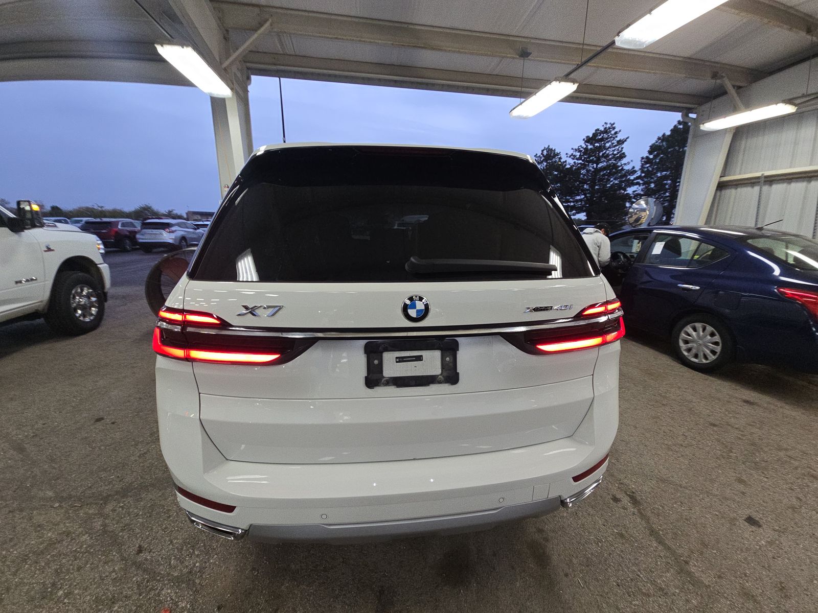 2025 BMW X7 xDrive40i AWD