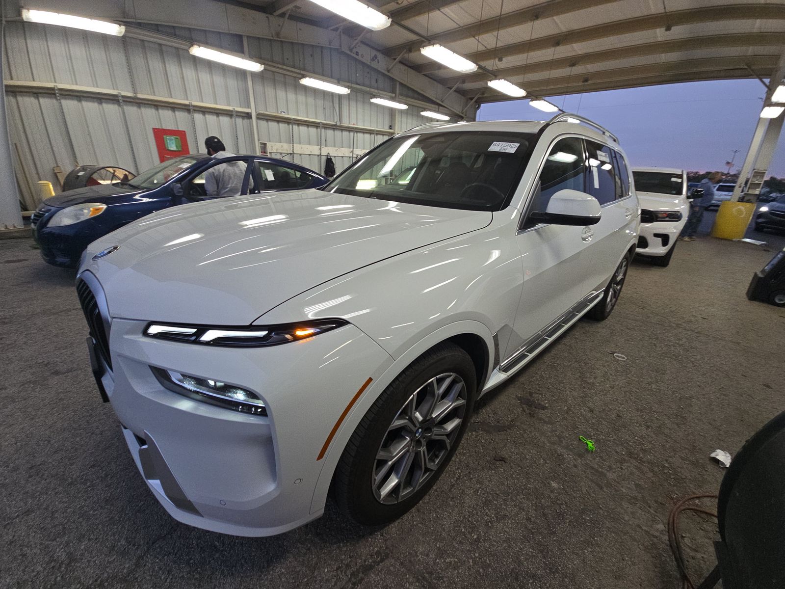 2025 BMW X7 xDrive40i AWD