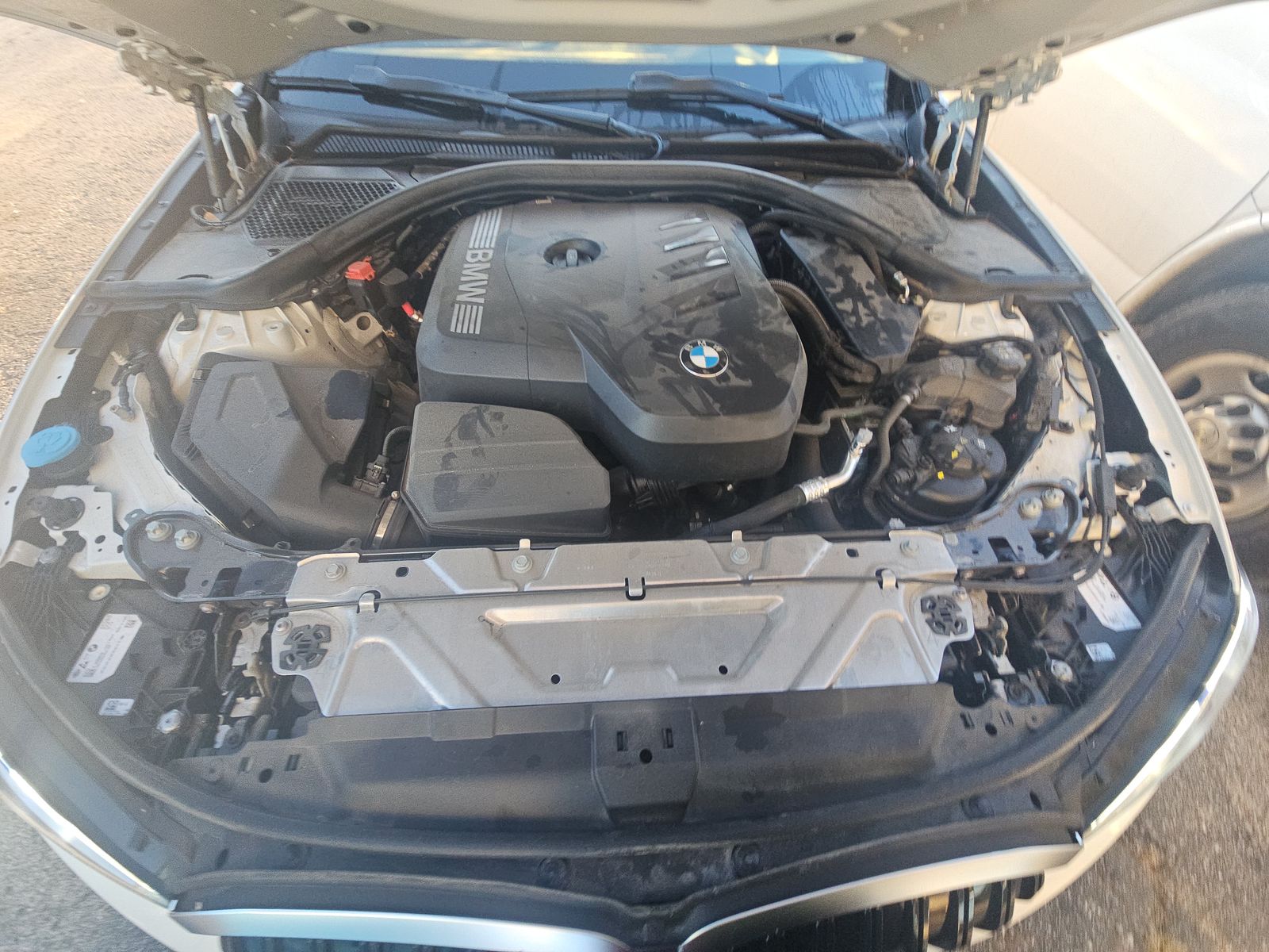 2025 BMW 3 Series 330i xDrive AWD