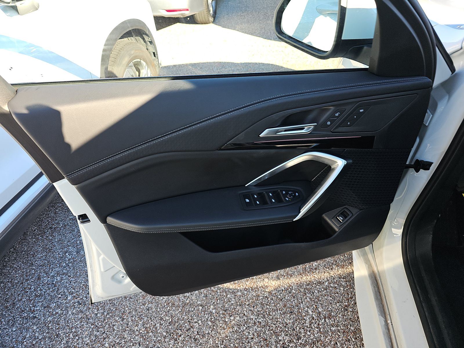 2025 BMW X2 xDrive28i AWD