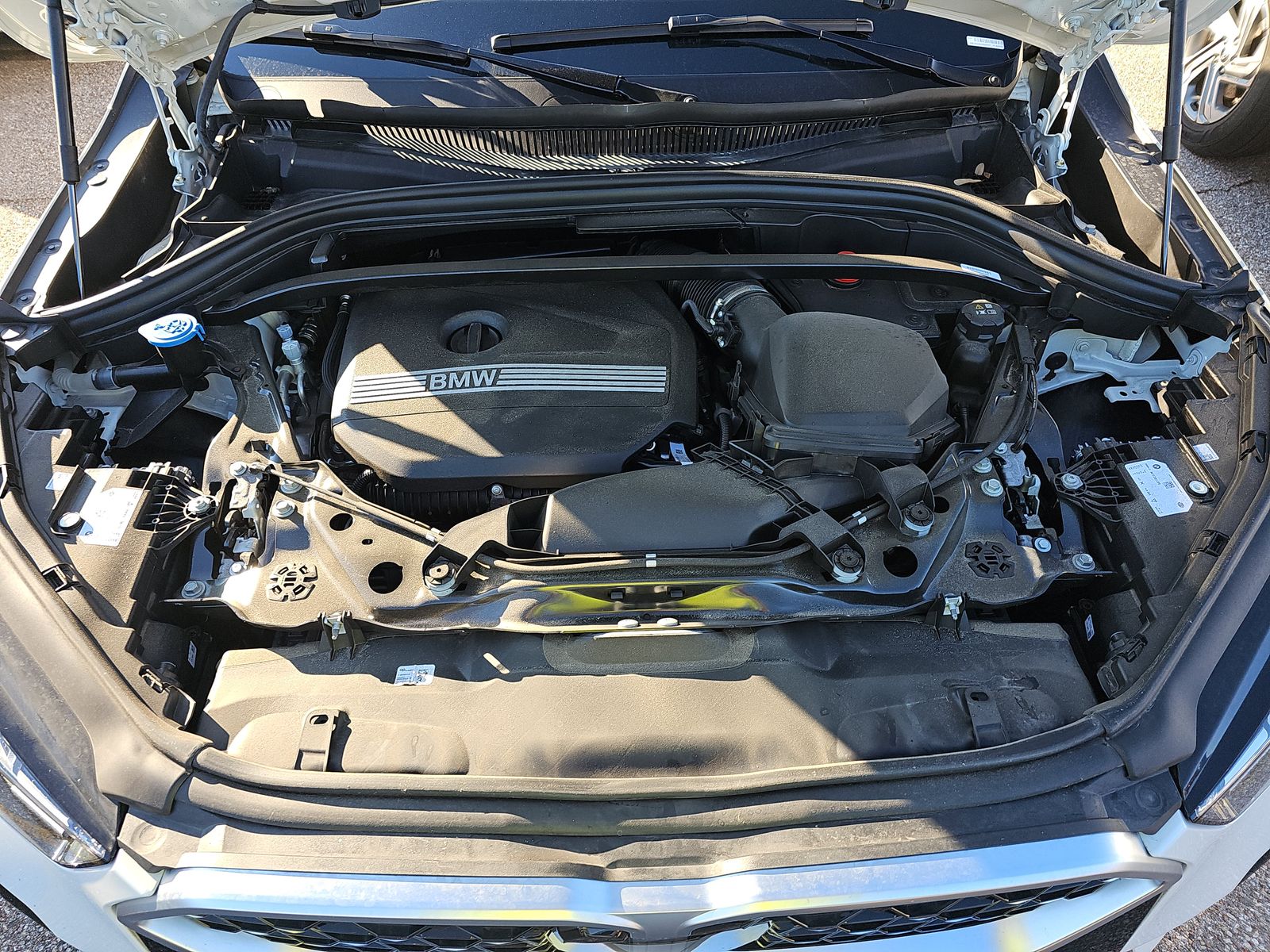 2025 BMW X2 xDrive28i AWD