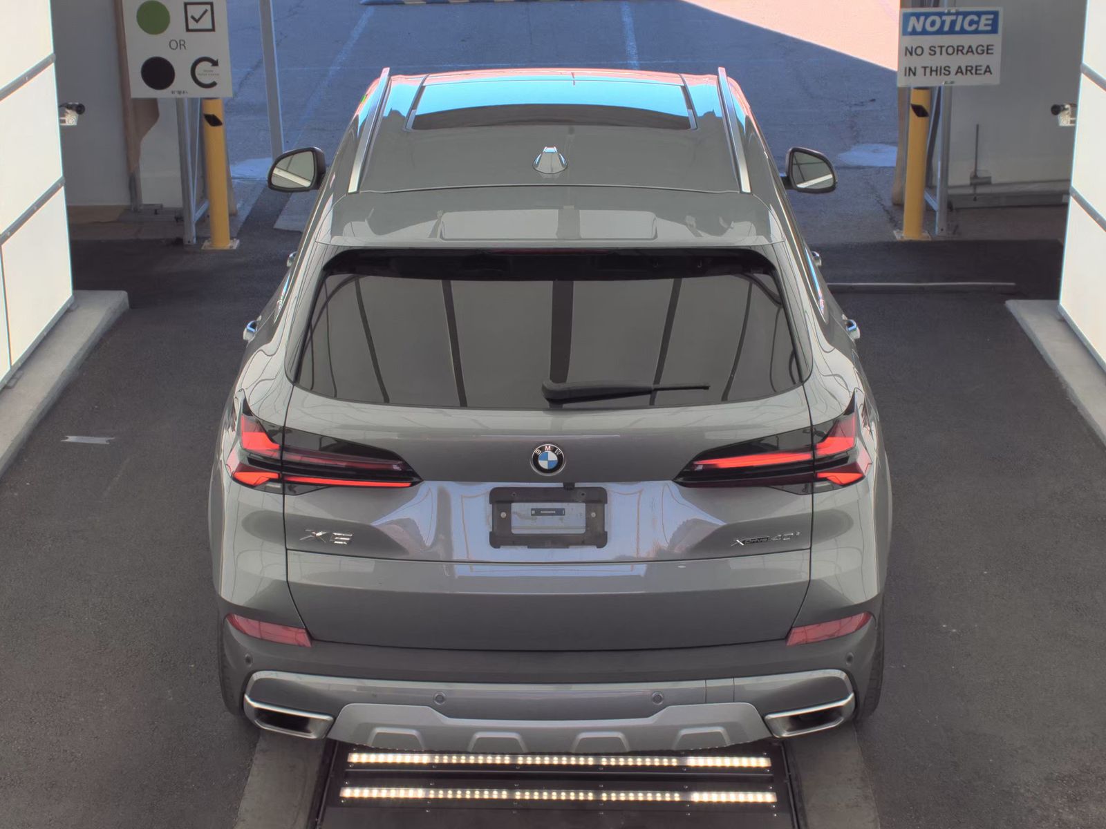 2025 BMW X5 xDrive40i AWD