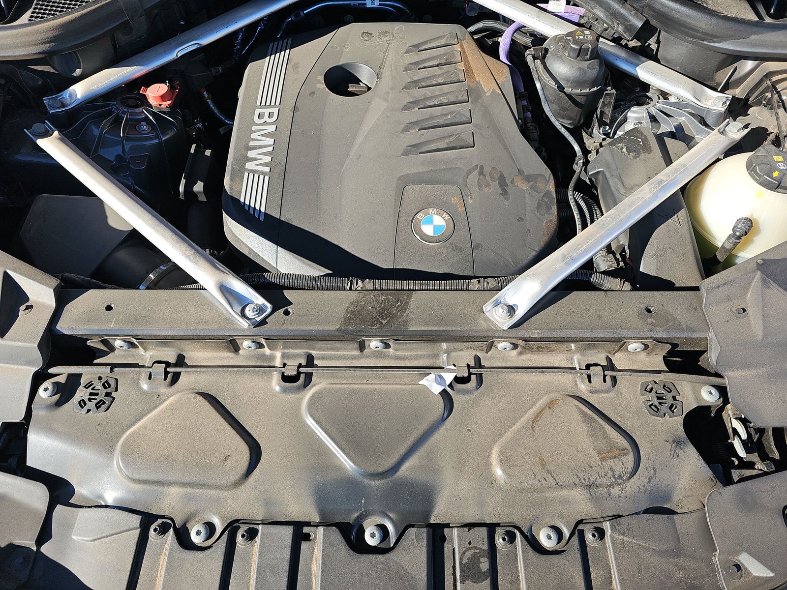 2025 BMW X5 xDrive40i AWD