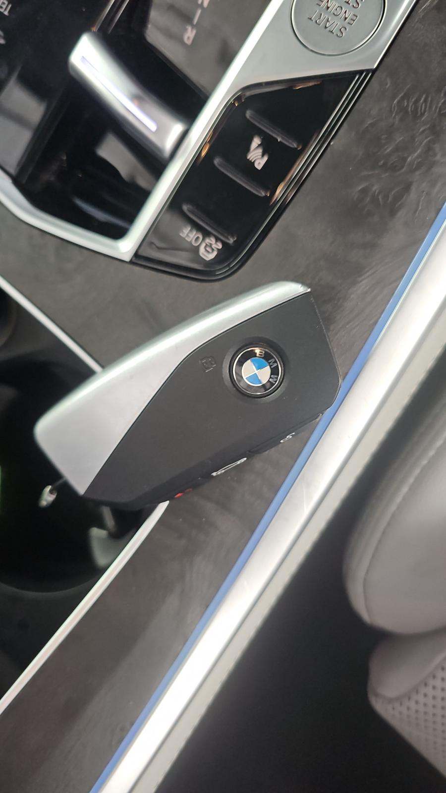 2025 BMW X5 xDrive40i AWD