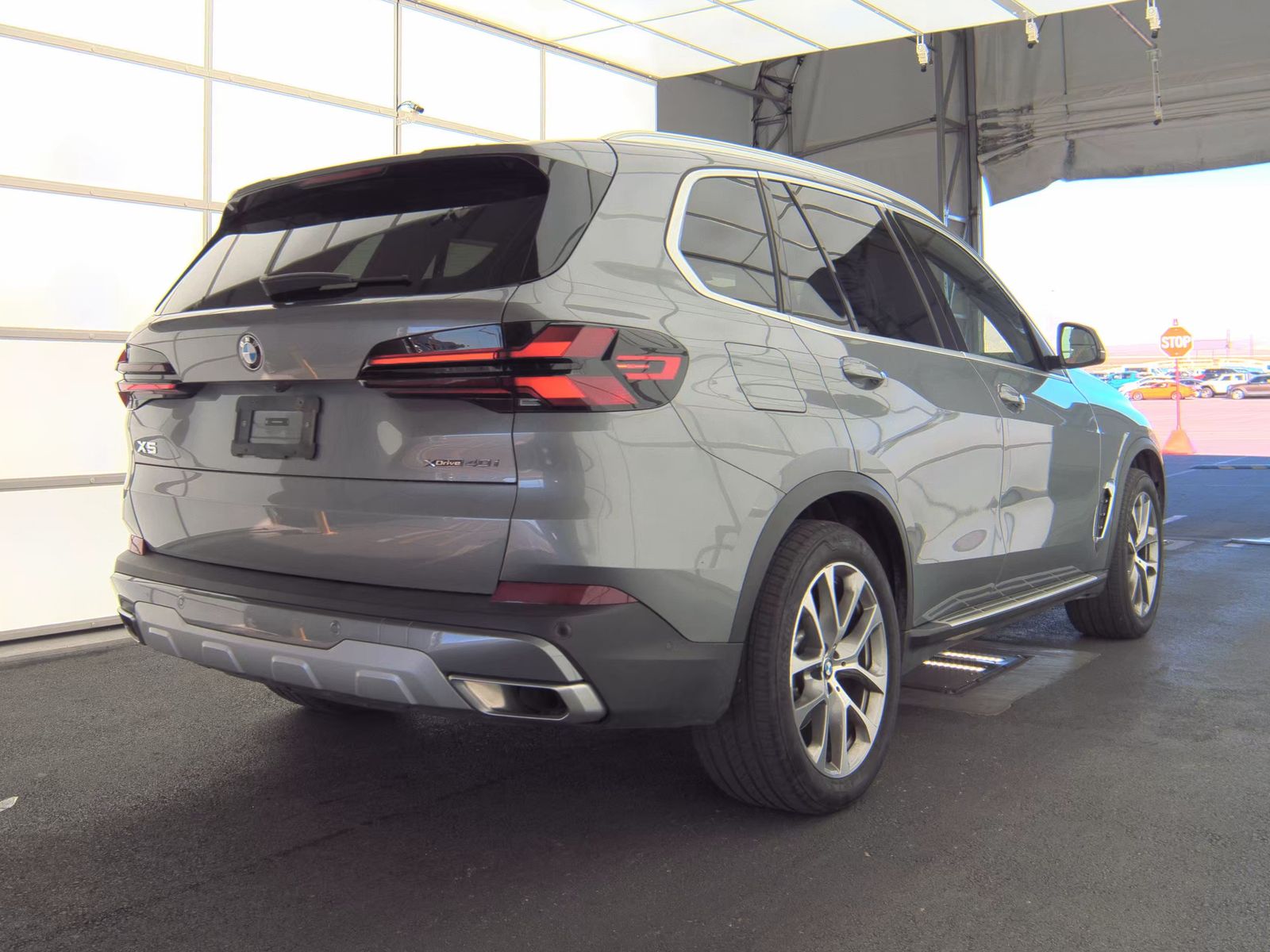 2025 BMW X5 xDrive40i AWD