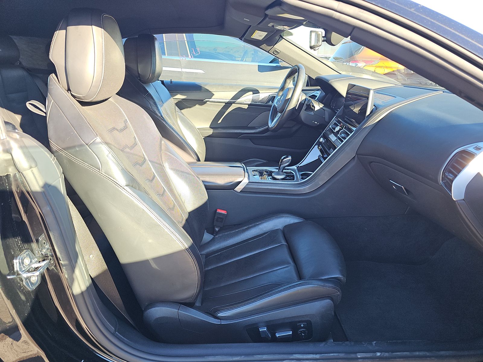 2025 BMW 8 Series 840i xDrive AWD