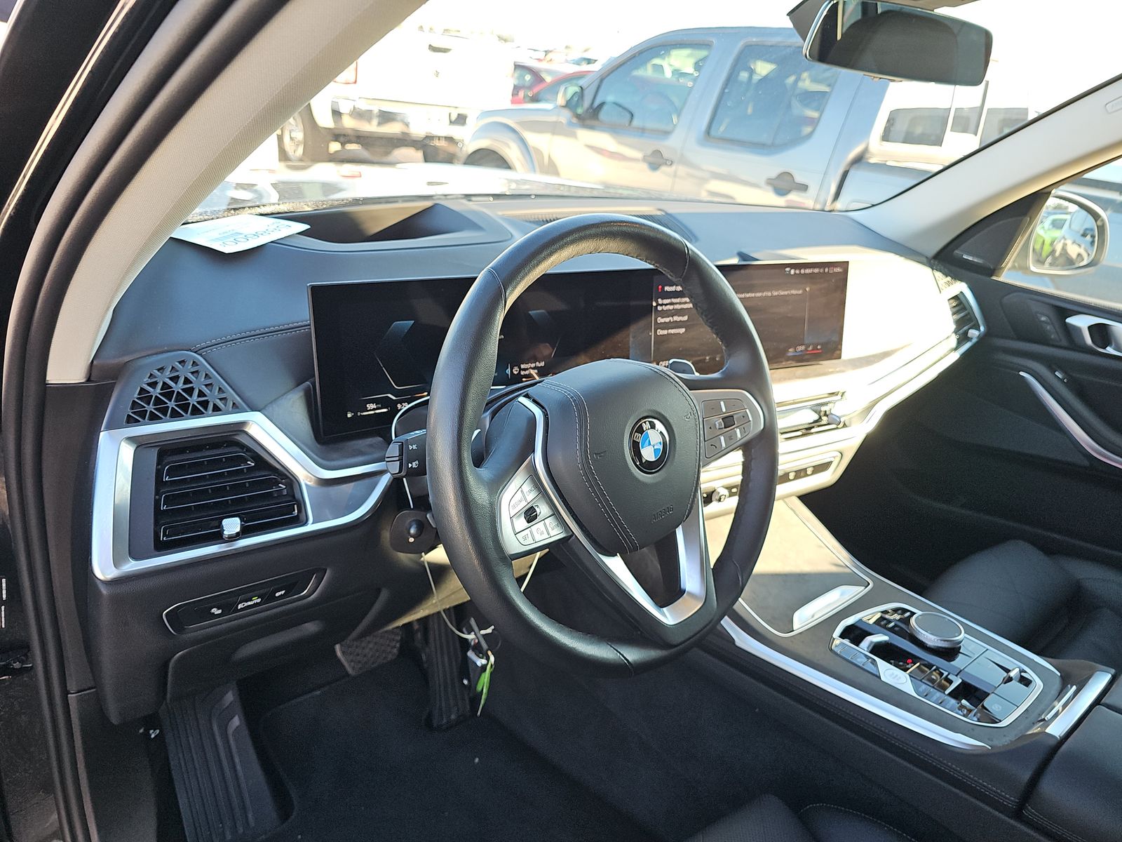 2025 BMW X7 xDrive40i AWD