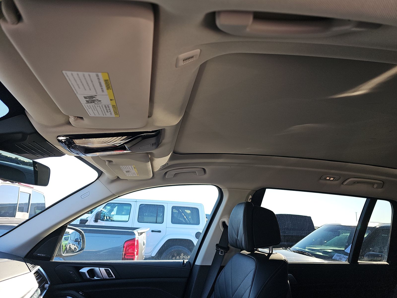 2025 BMW X7 xDrive40i AWD