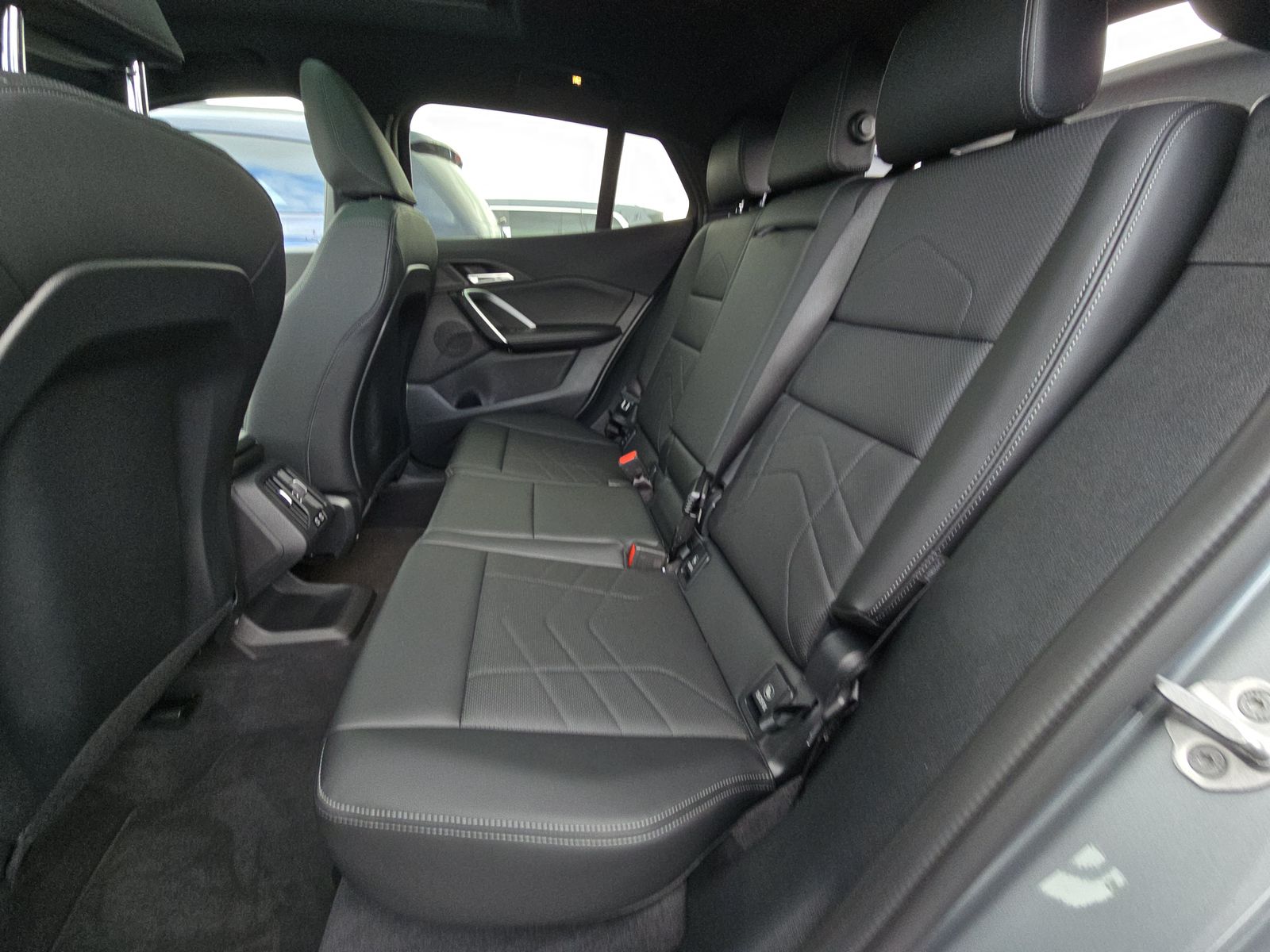 2025 BMW X2 xDrive28i AWD