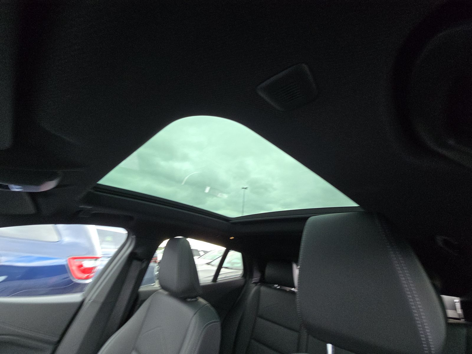 2025 BMW X2 xDrive28i AWD