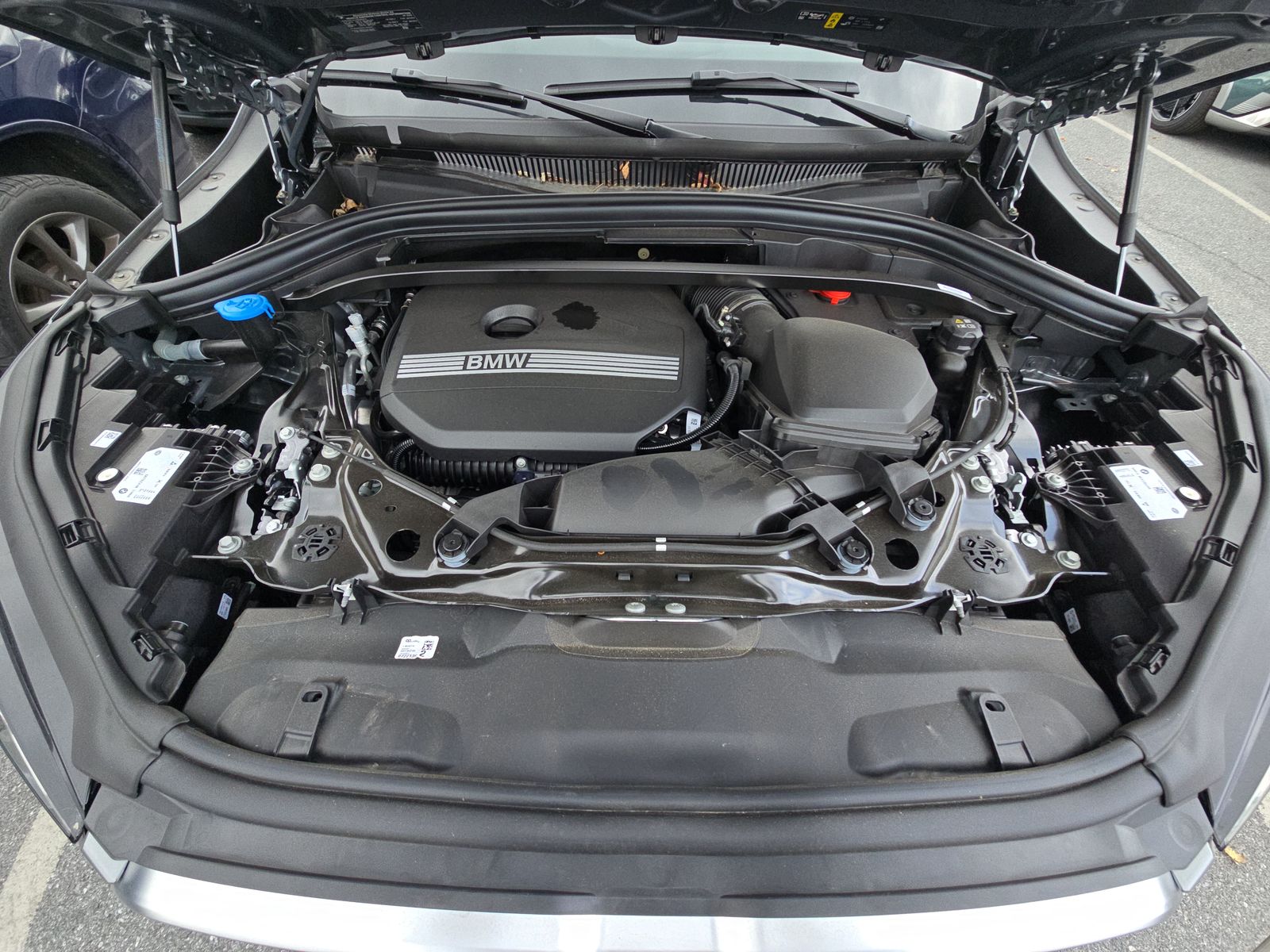 2025 BMW X2 xDrive28i AWD