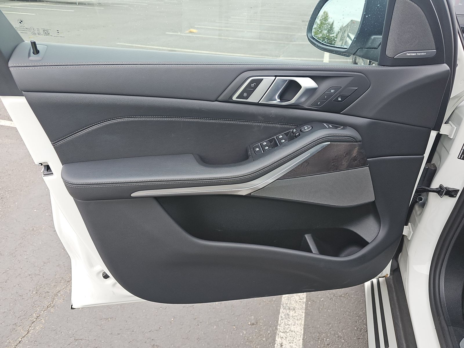 2025 BMW X5 xDrive40i AWD