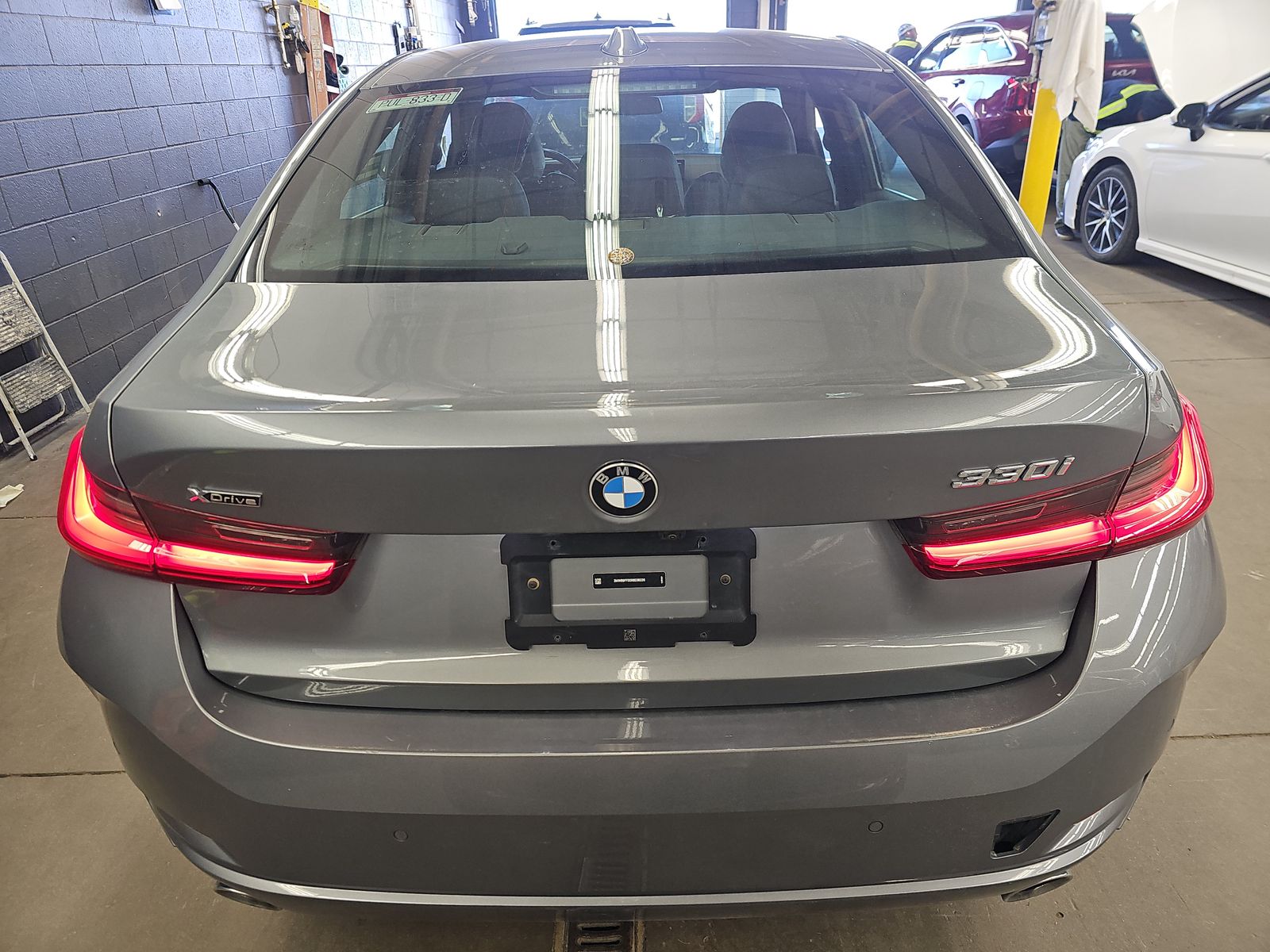2024 BMW 3 Series 330i xDrive AWD