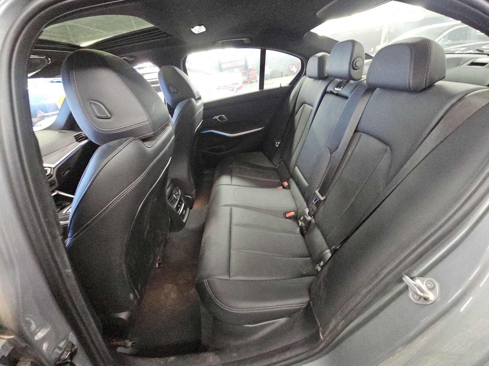 2024 BMW 3 Series 330i xDrive AWD