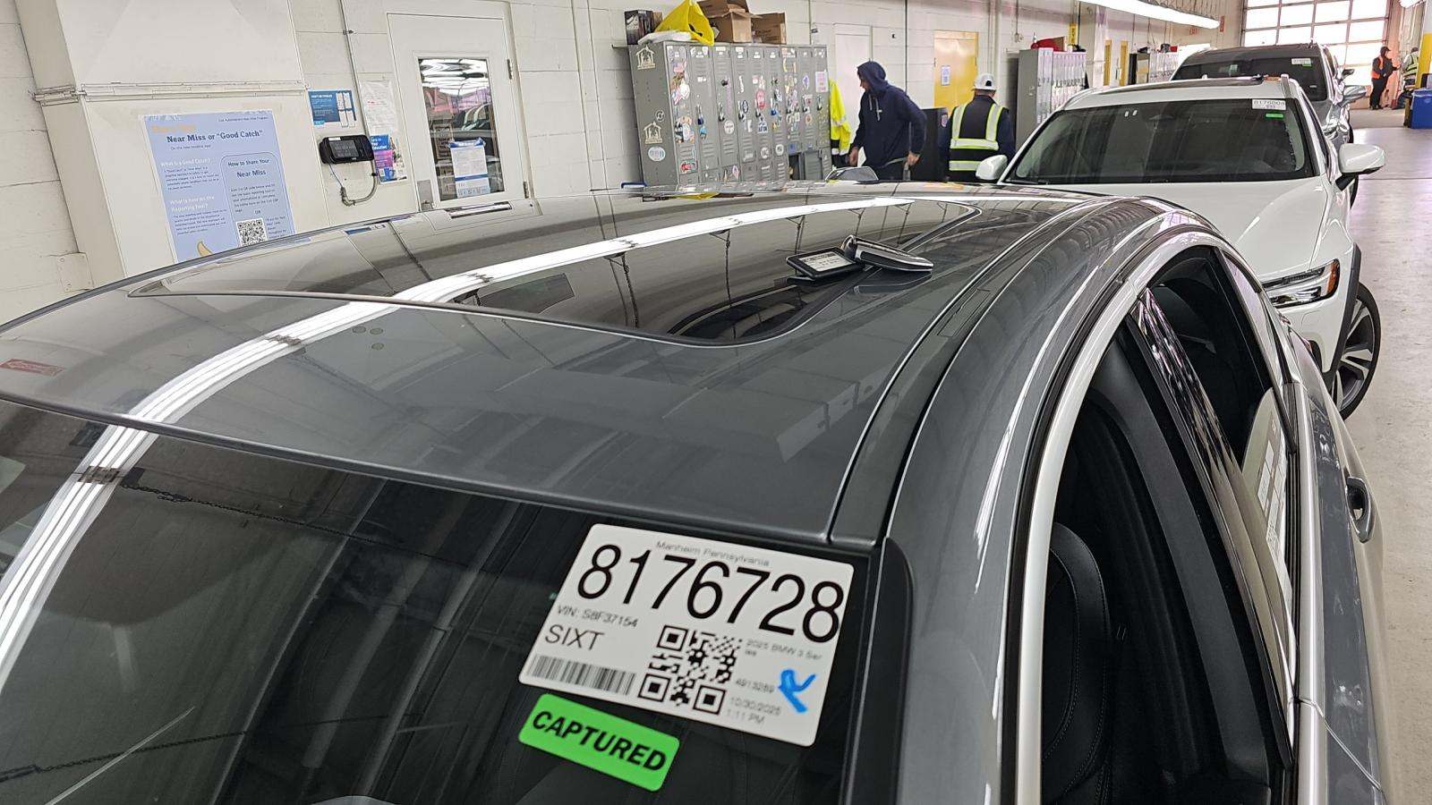 2025 BMW 3 Series 330i xDrive AWD