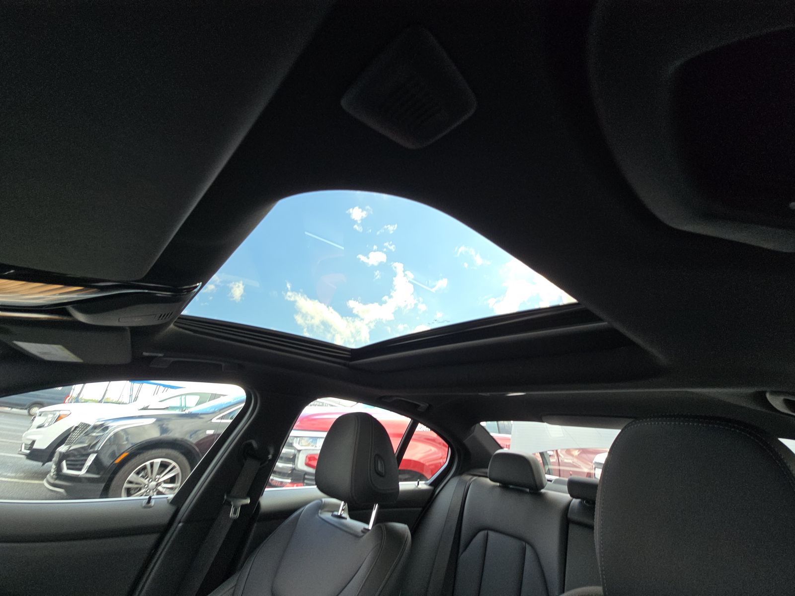 2025 BMW 3 Series 330i xDrive AWD