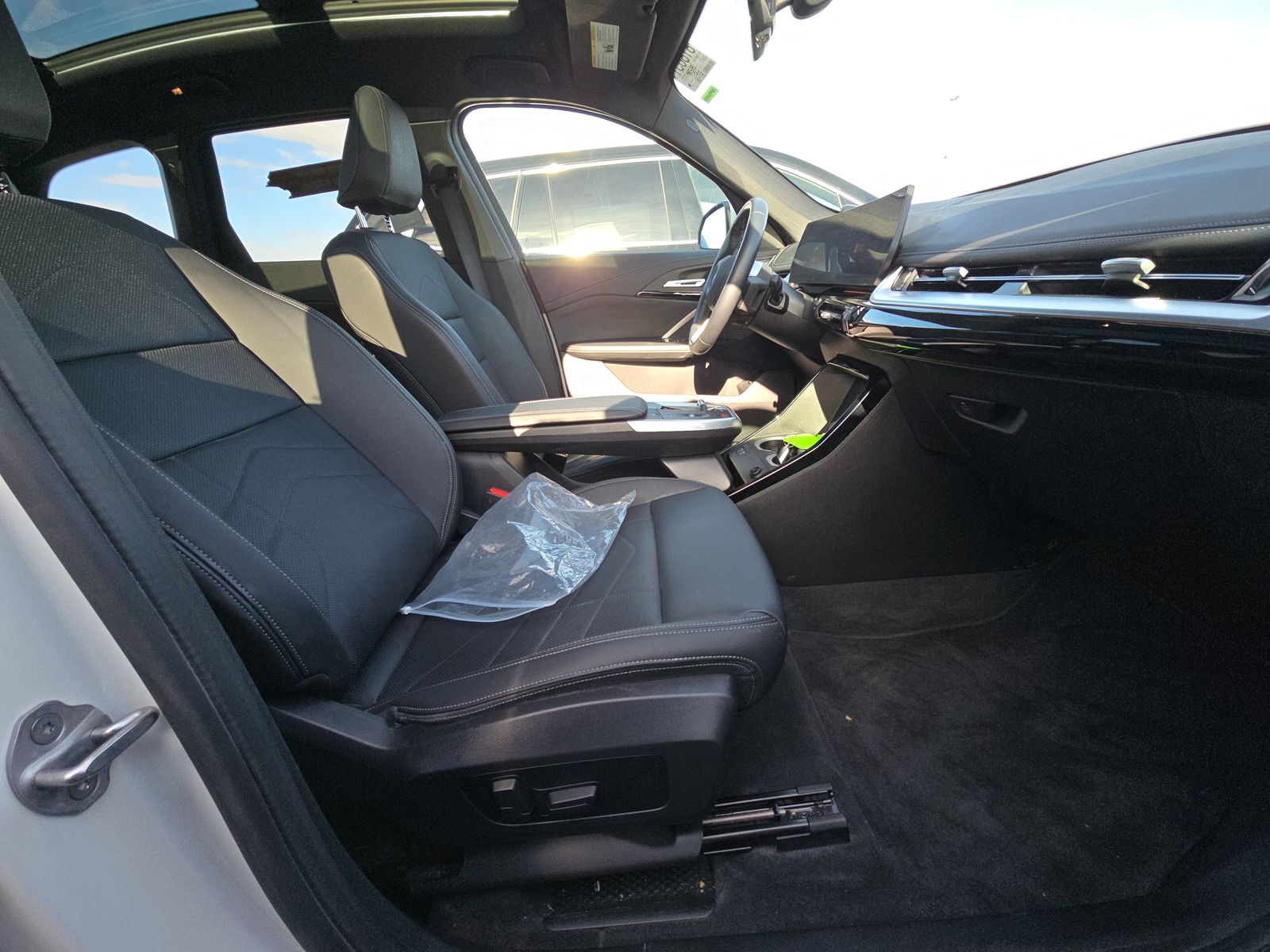 2025 BMW X1 xDrive28i AWD