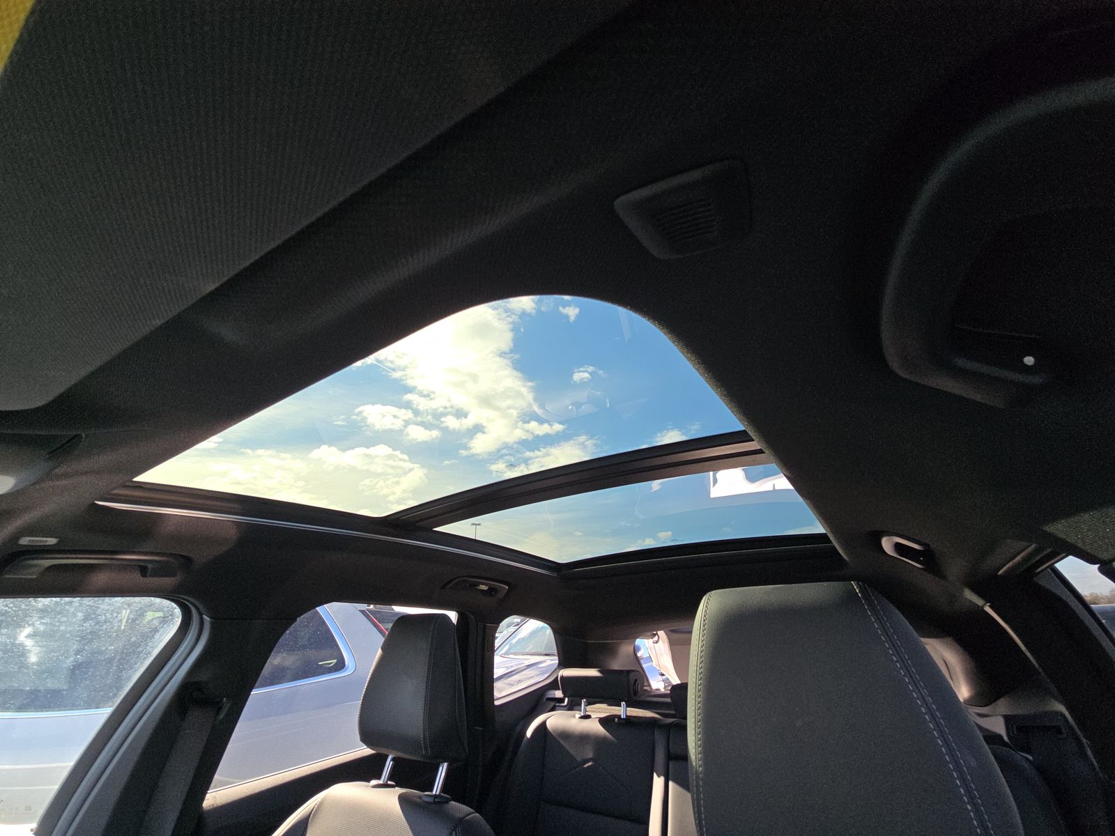 2025 BMW X1 xDrive28i AWD