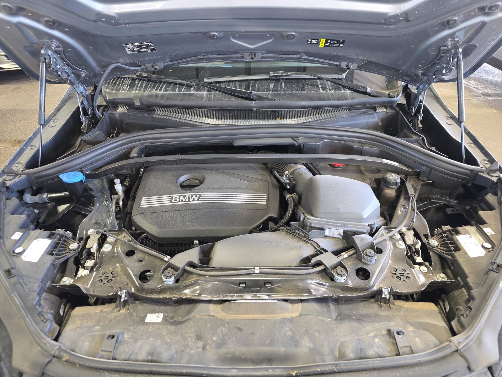 2025 BMW X2 xDrive28i AWD