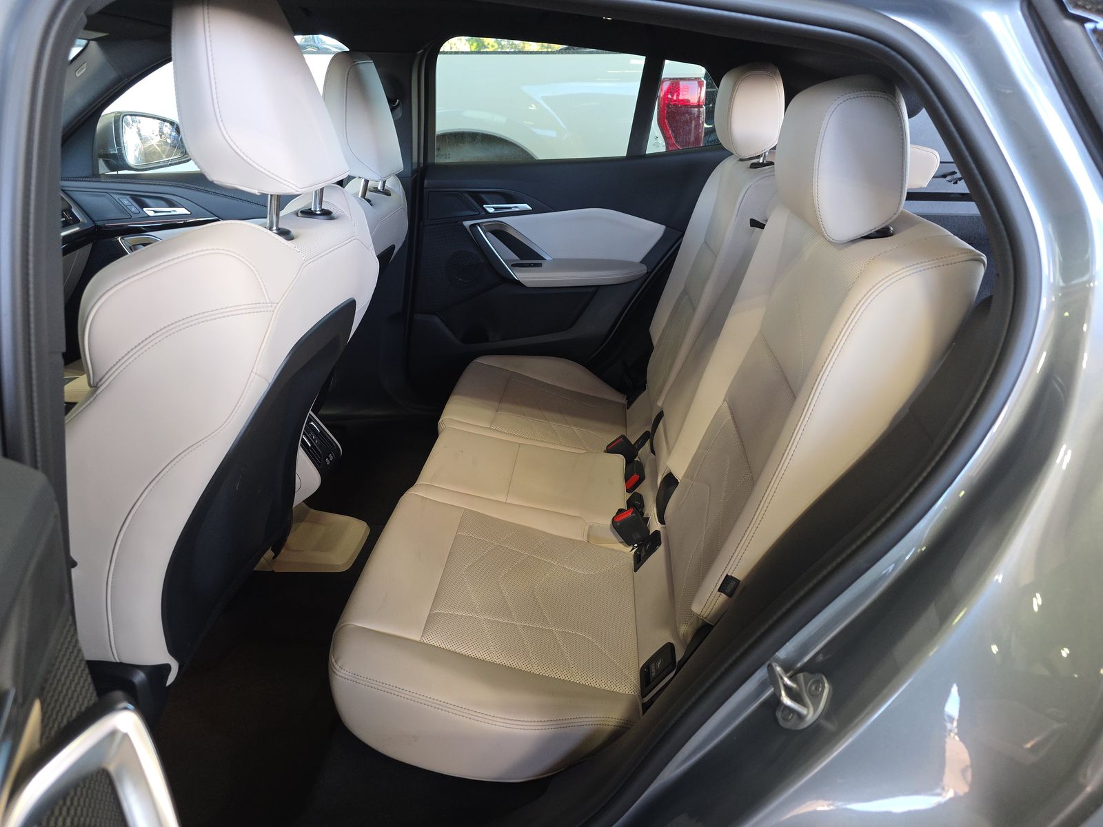 2025 BMW X2 xDrive28i AWD