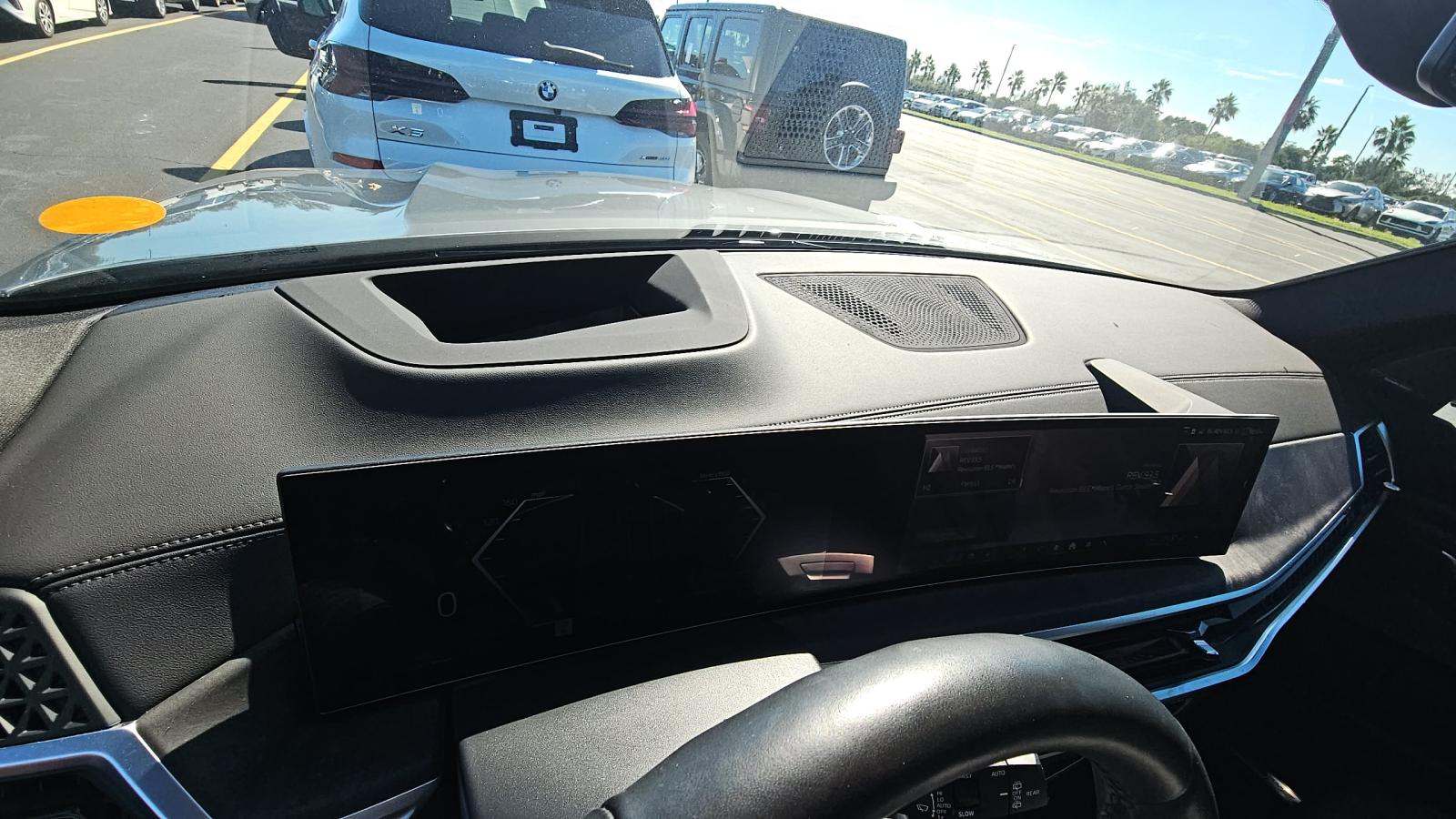 2025 BMW X5 xDrive40i AWD