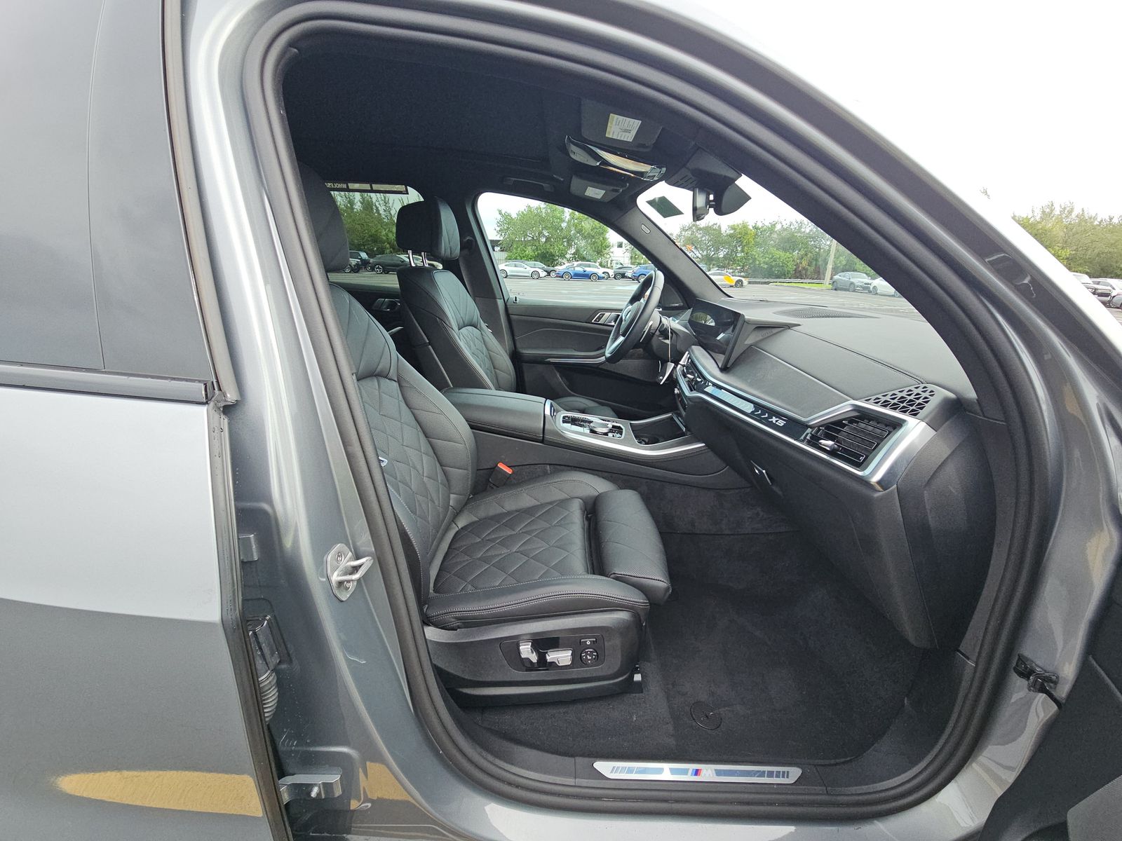 2025 BMW X5 xDrive40i AWD