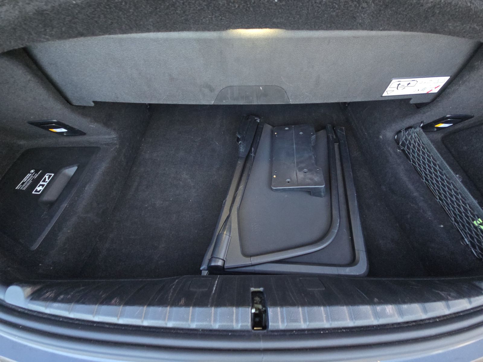 2025 BMW 8 Series 840i xDrive AWD