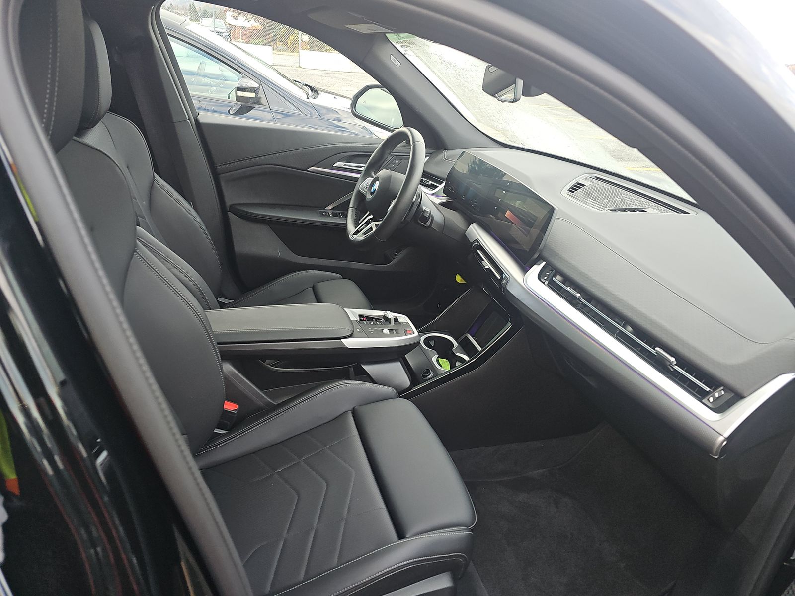 2025 BMW X2 xDrive28i AWD