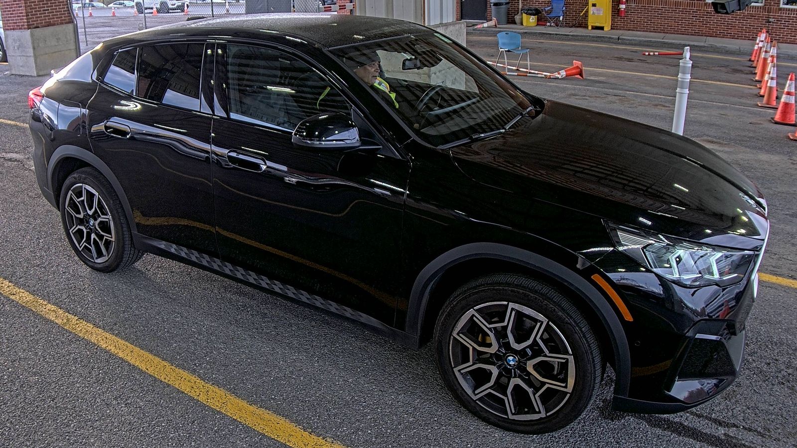 2025 BMW X2 xDrive28i AWD