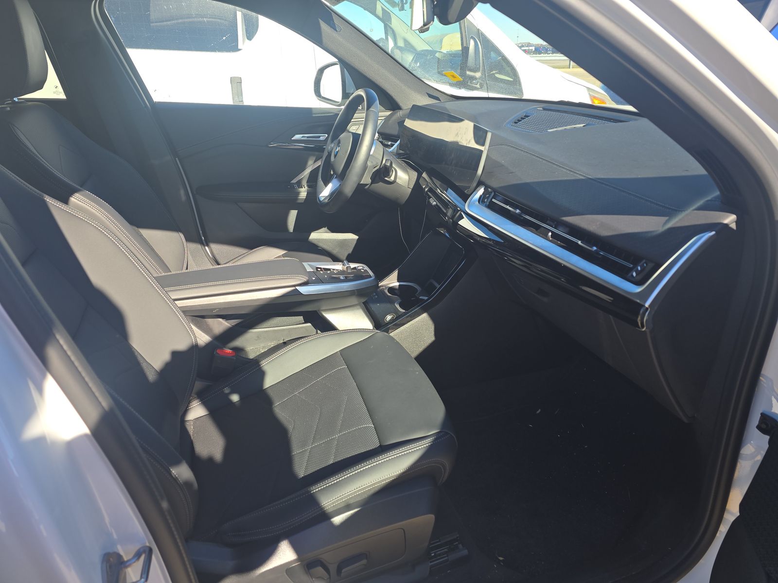 2025 BMW X2 xDrive28i AWD