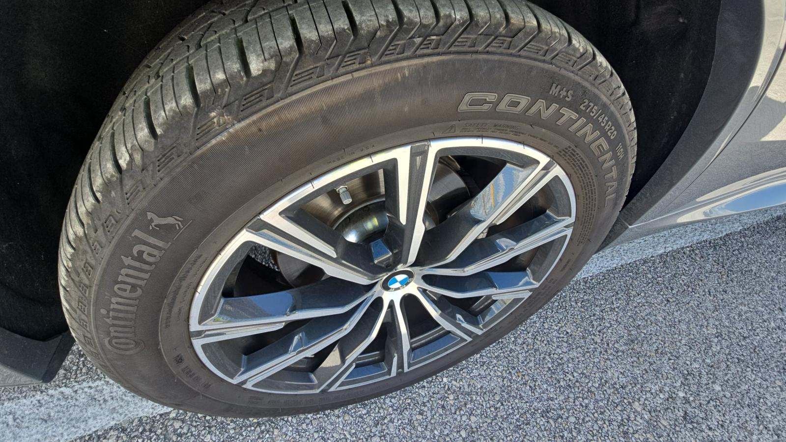 2025 BMW X5 xDrive40i AWD