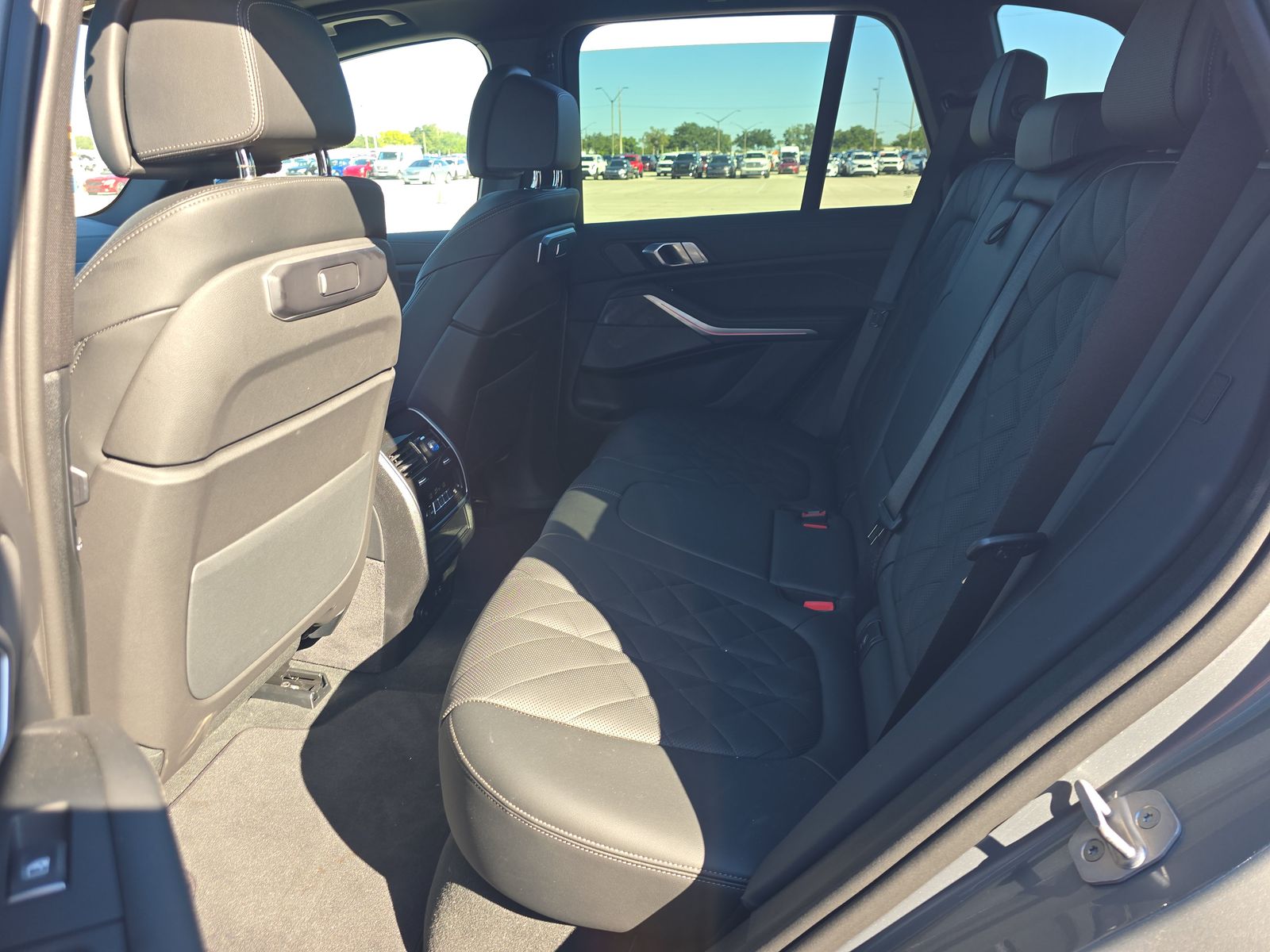 2025 BMW X5 xDrive40i AWD